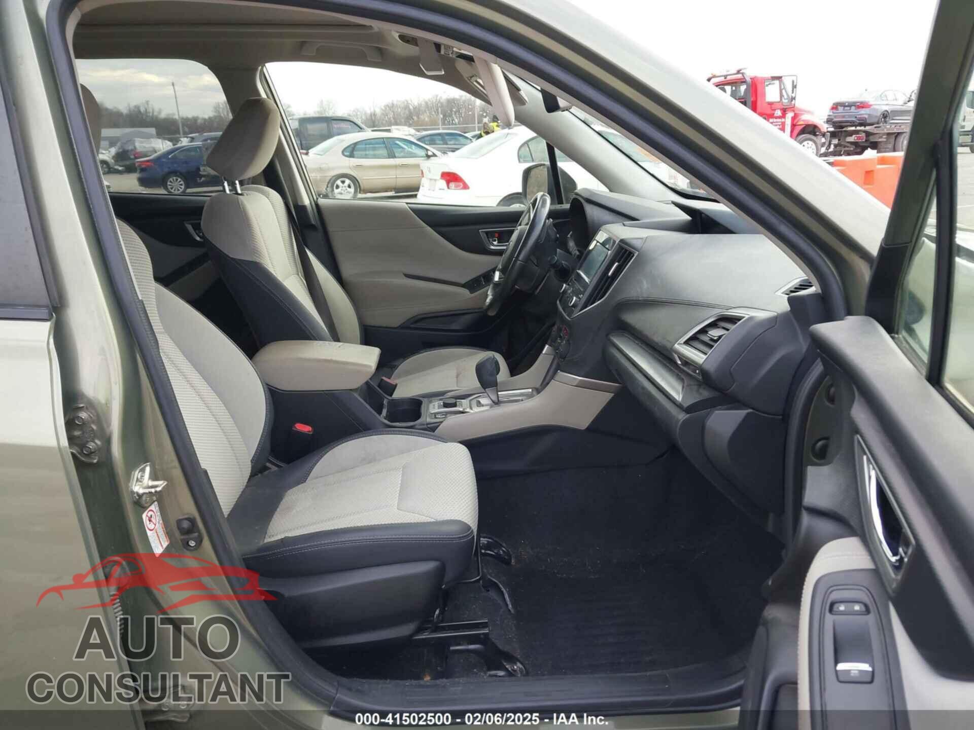 SUBARU FORESTER 2019 - JF2SKAEC2KH462173