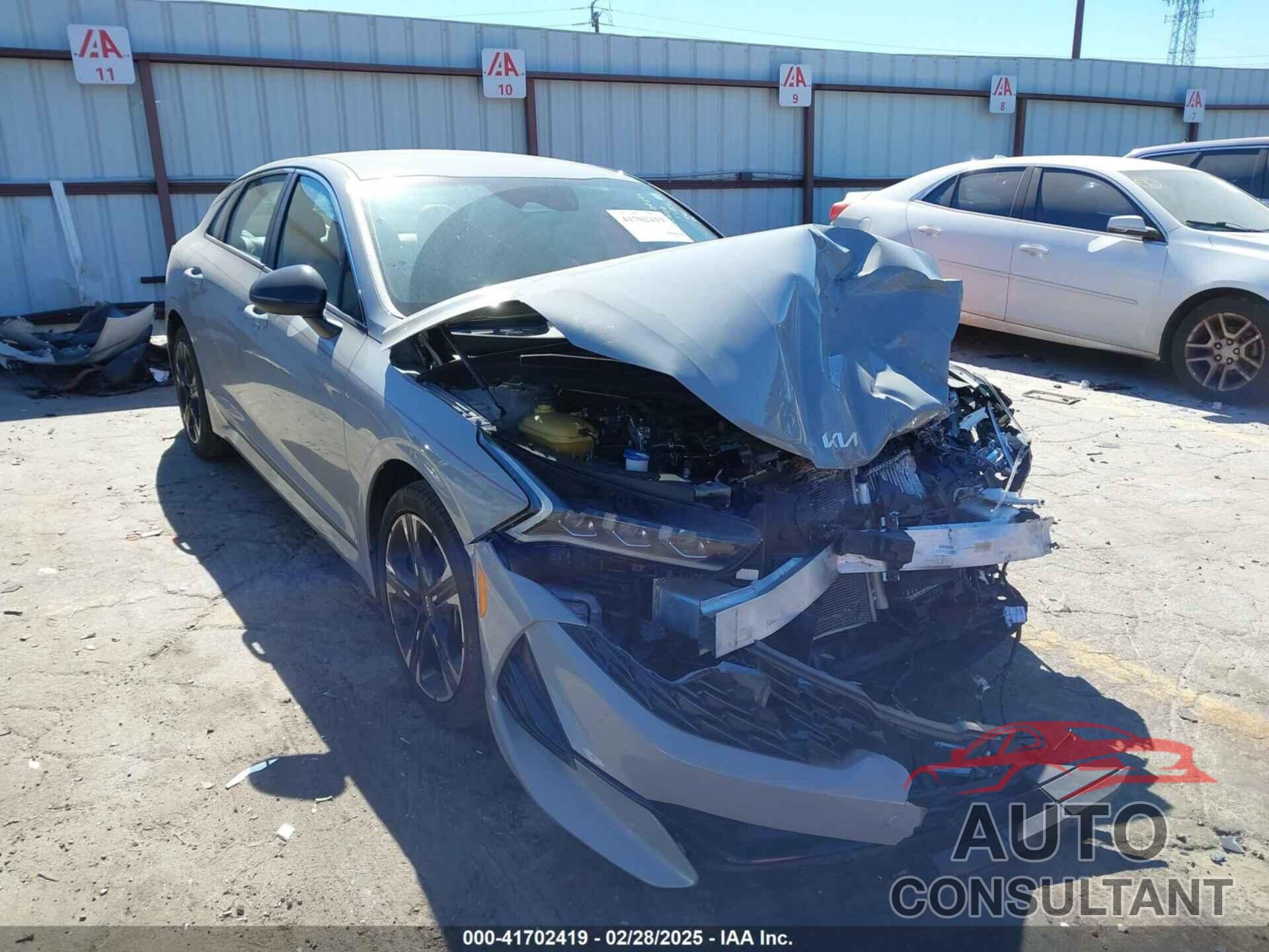 KIA K5 2023 - 5XXG64J21PG175550