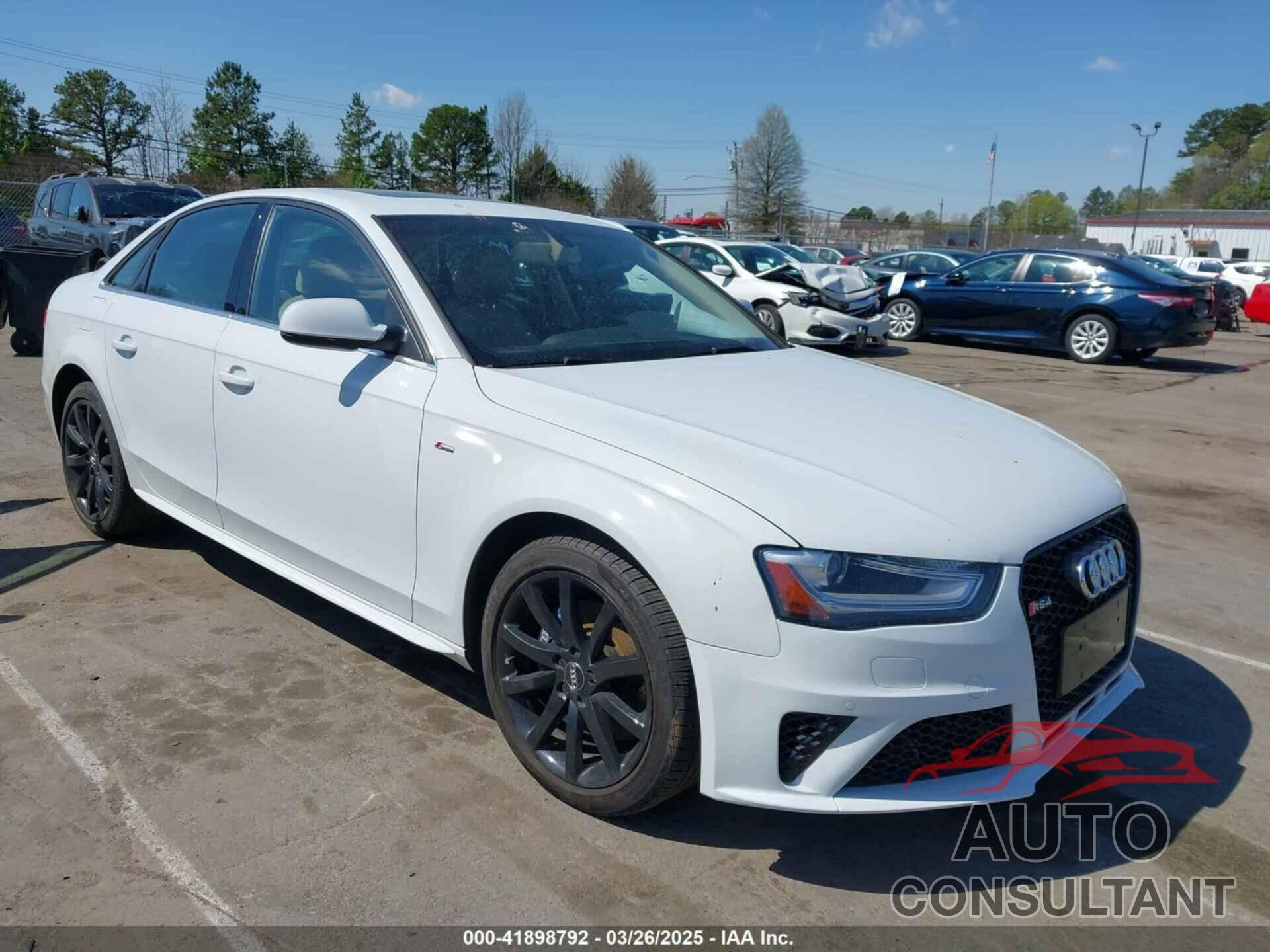 AUDI A4 2014 - WAUBFAFL6EA056683