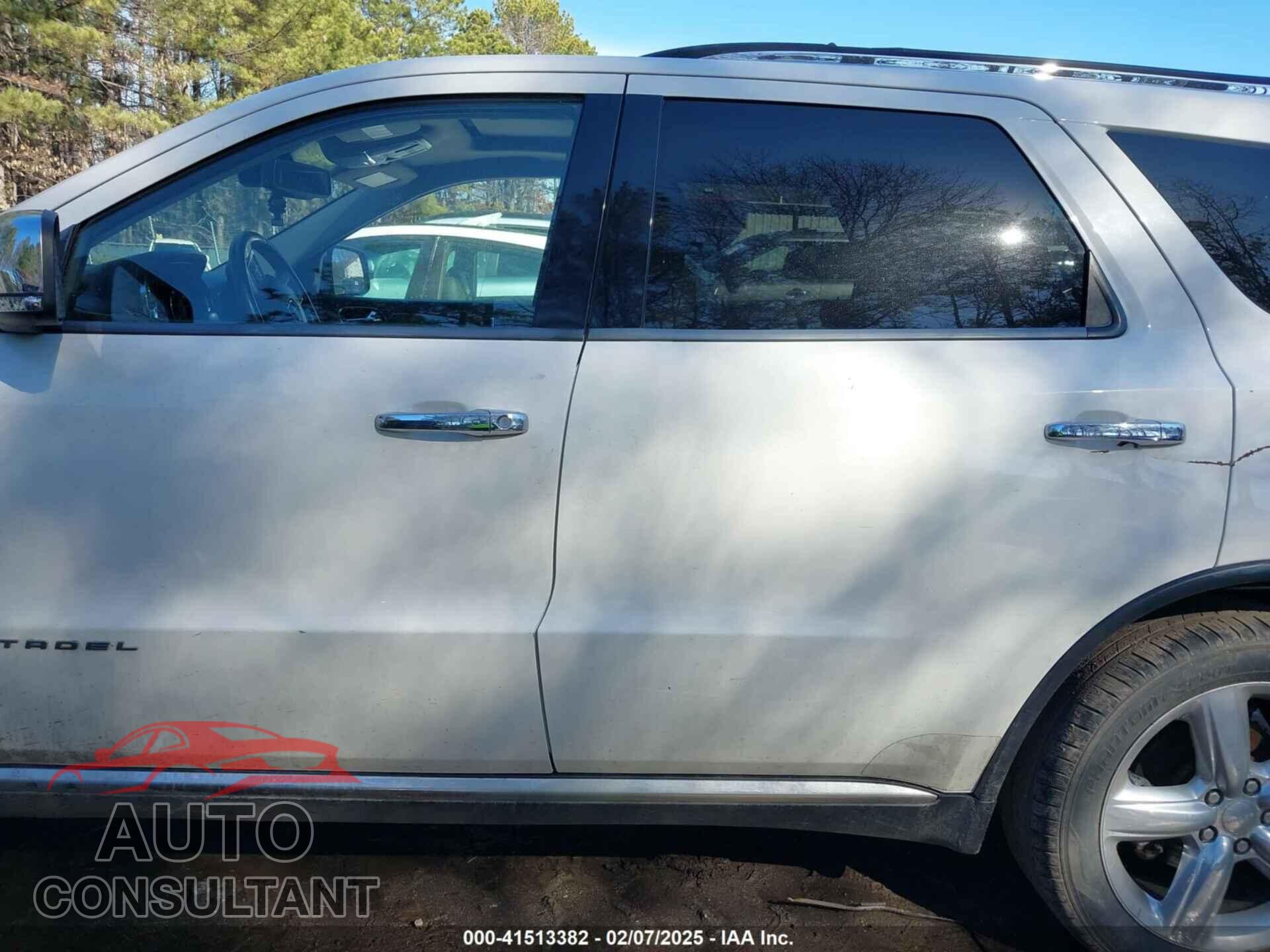 DODGE DURANGO 2011 - 1D4RD5GG4BC648120