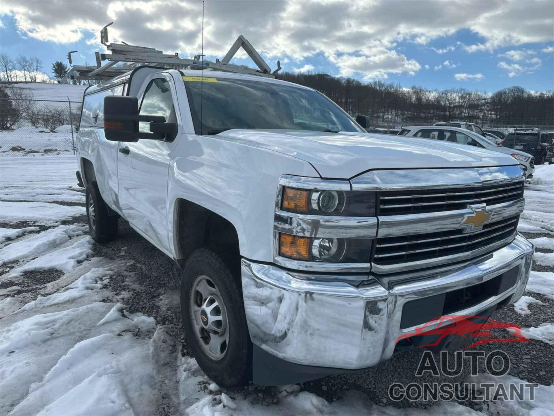 CHEVROLET SILVERADO 2500HD 2017 - 1GC0KUEG8HZ273945