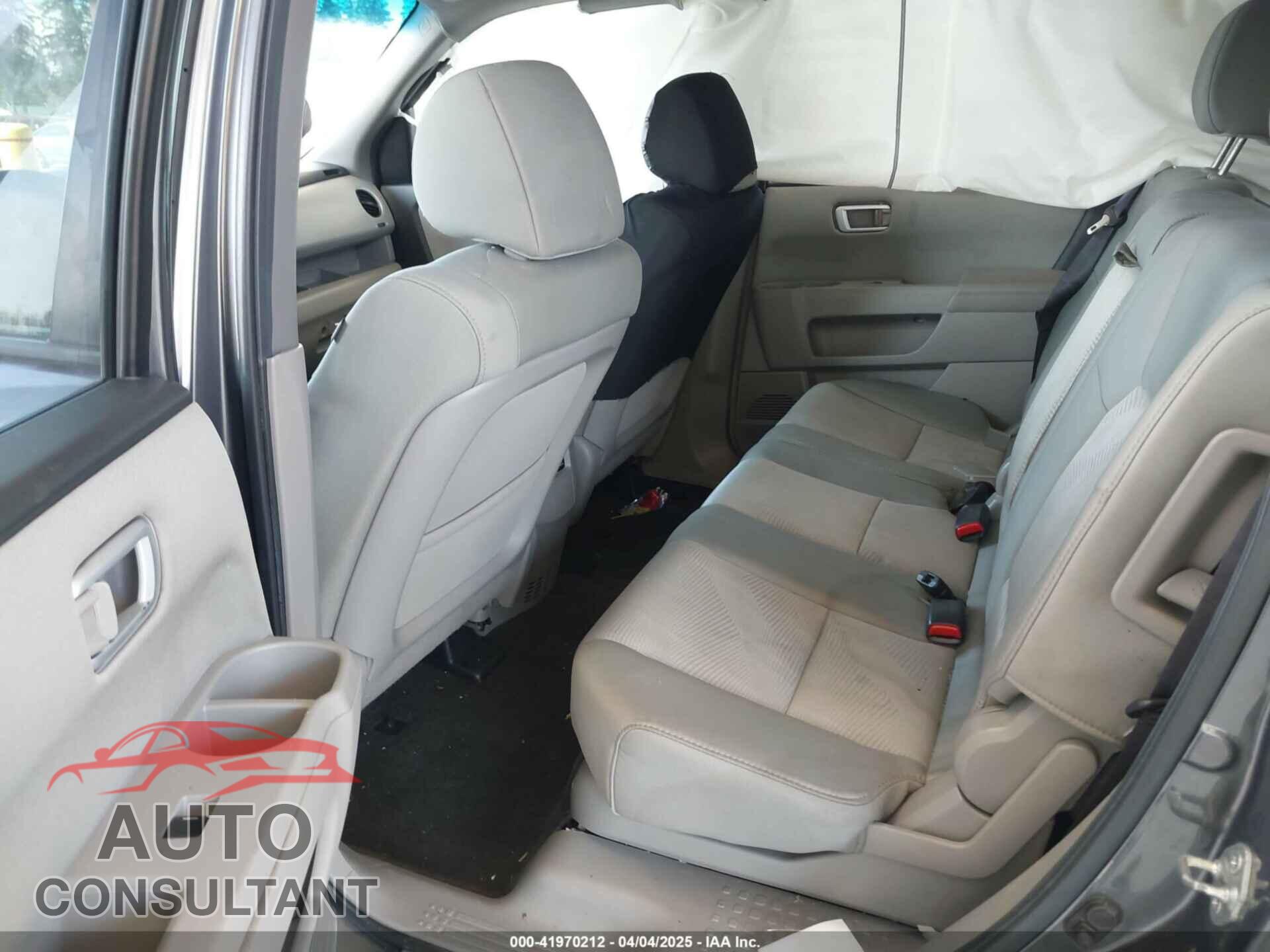 HONDA PILOT 2012 - 5FNYF3H23CB005207