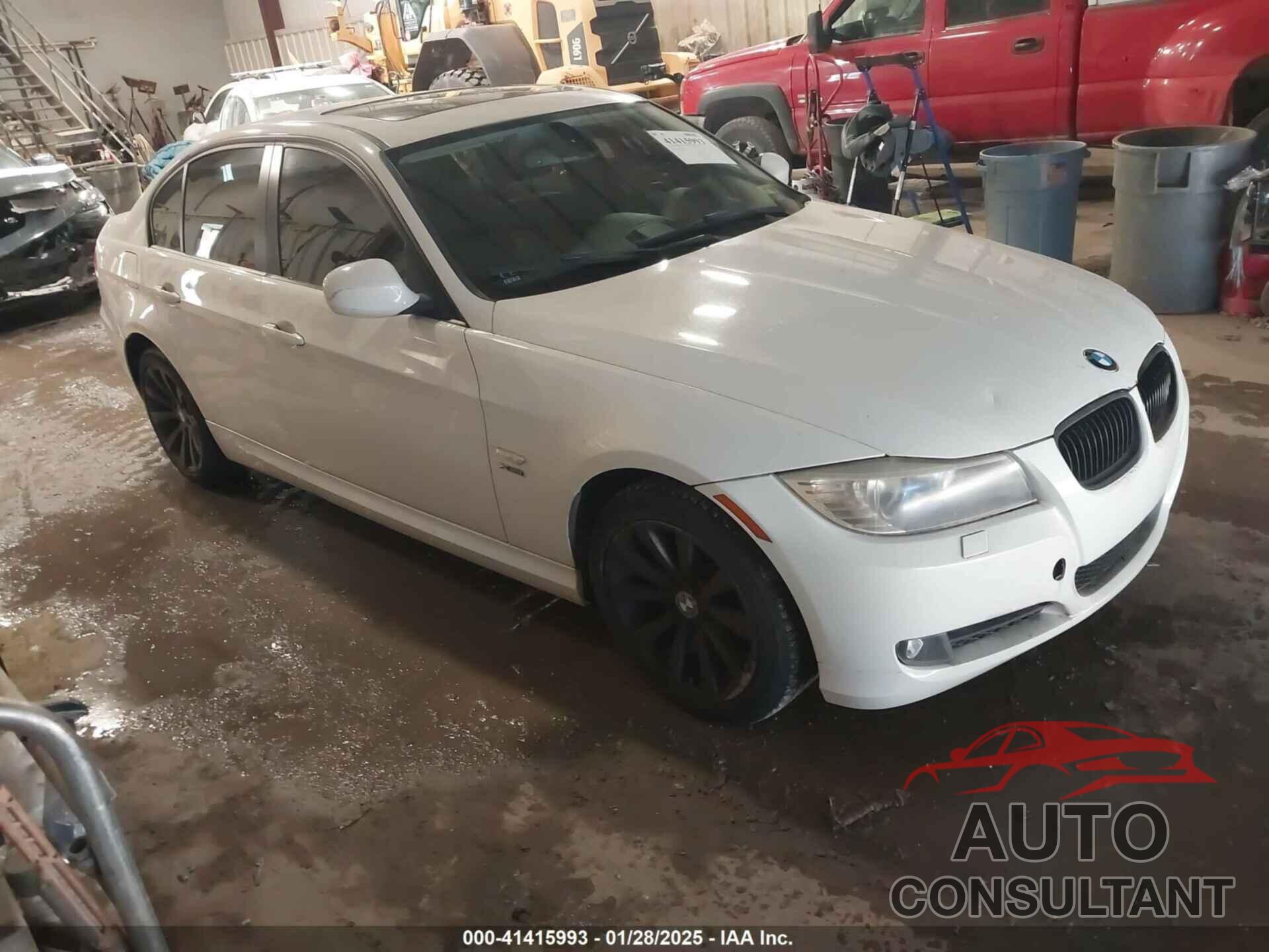 BMW 328I 2011 - WBAPK5G50BNN26459