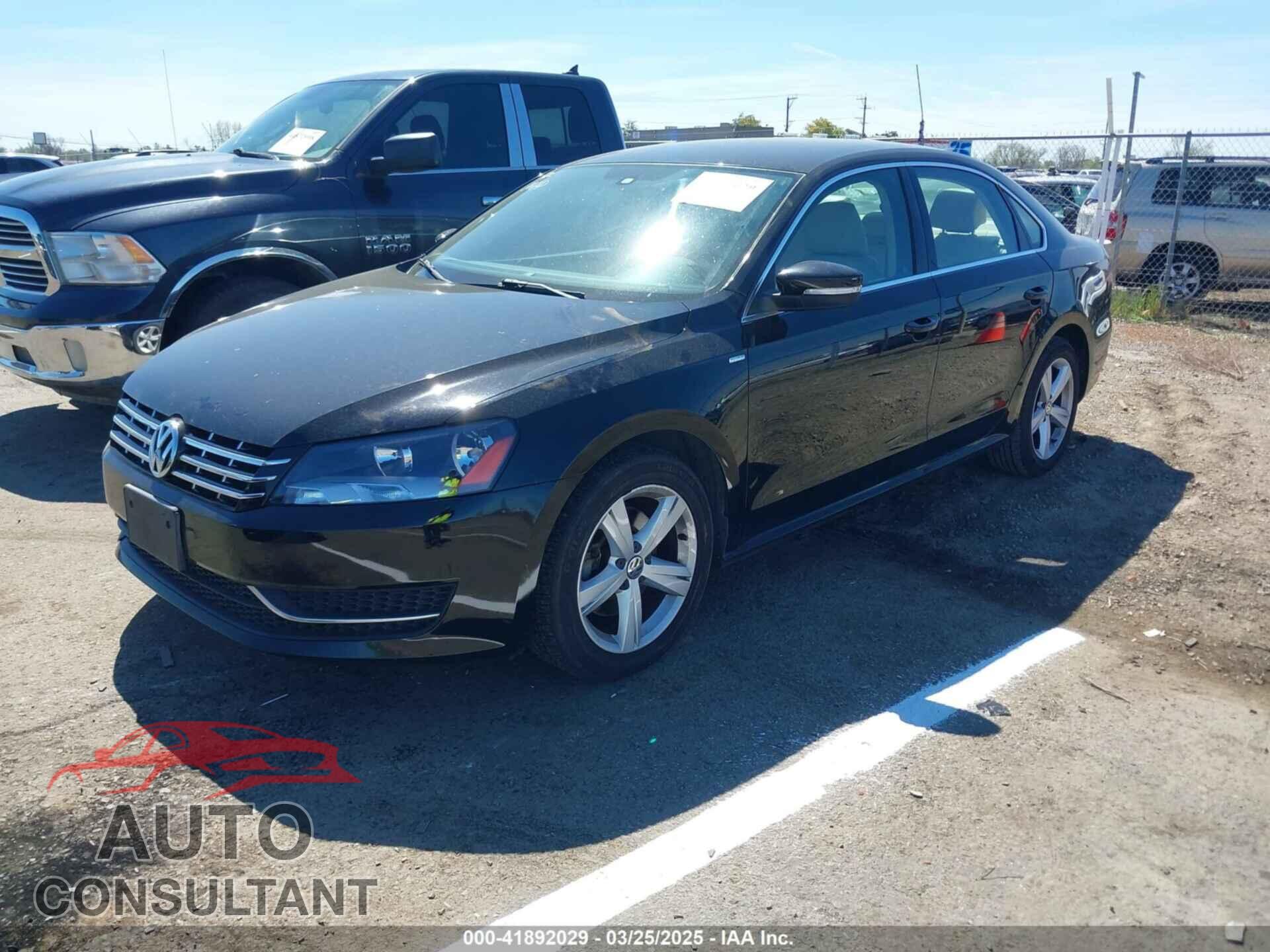 VOLKSWAGEN PASSAT 2014 - 1VWAT7A3XEC058455
