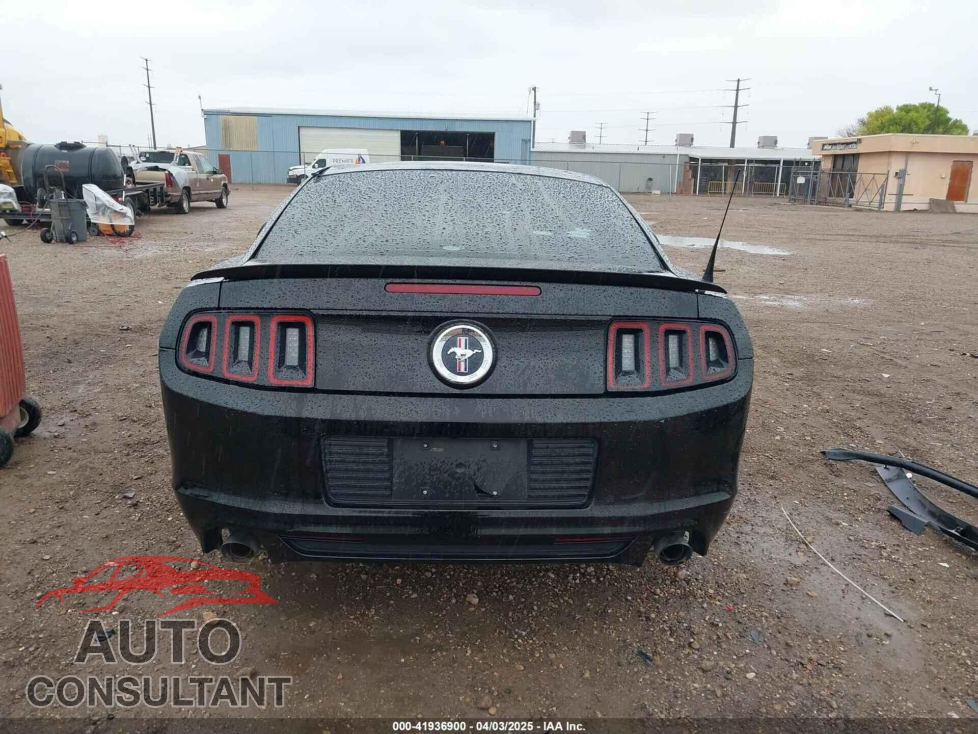 FORD MUSTANG 2014 - 1ZVBP8AM4E5259182