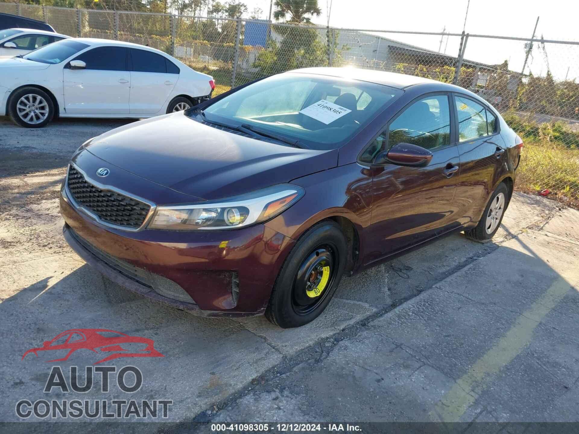 KIA FORTE 2017 - 3KPFK4A70HE084394