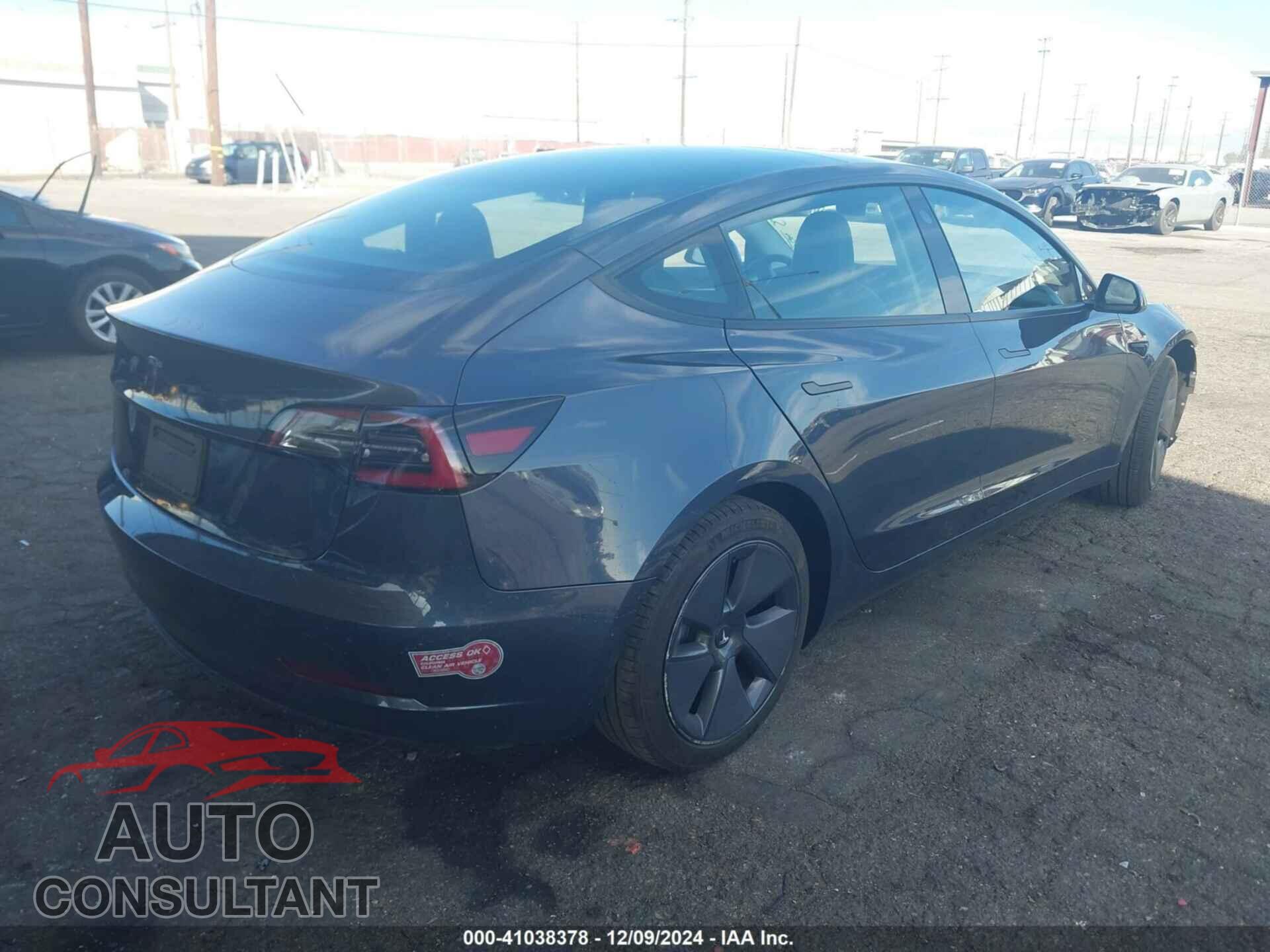 TESLA MODEL 3 2023 - 5YJ3E1EA2PF406542