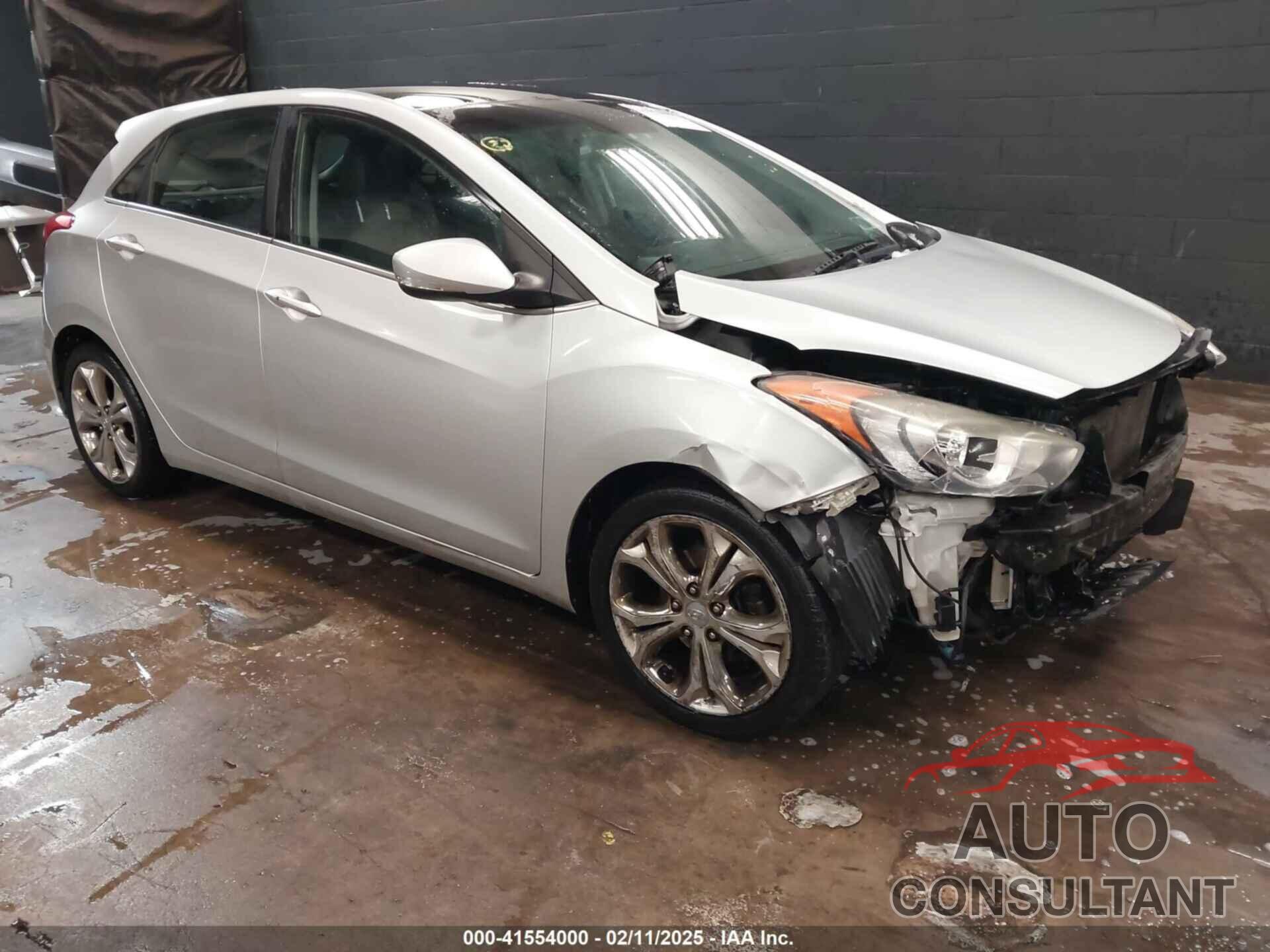 HYUNDAI ELANTRA GT 2013 - KMHD35LE8DU153622