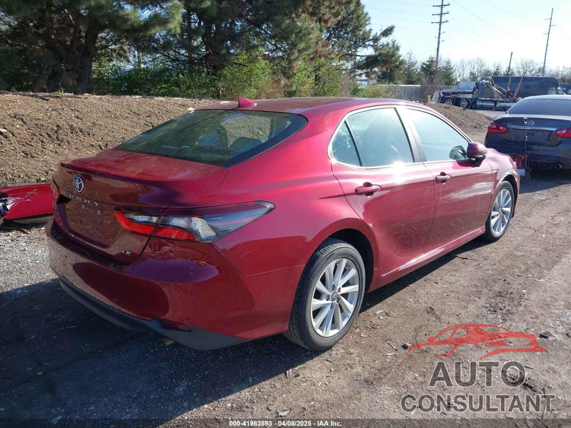 TOYOTA CAMRY 2021 - 4T1C11AK3MU443057