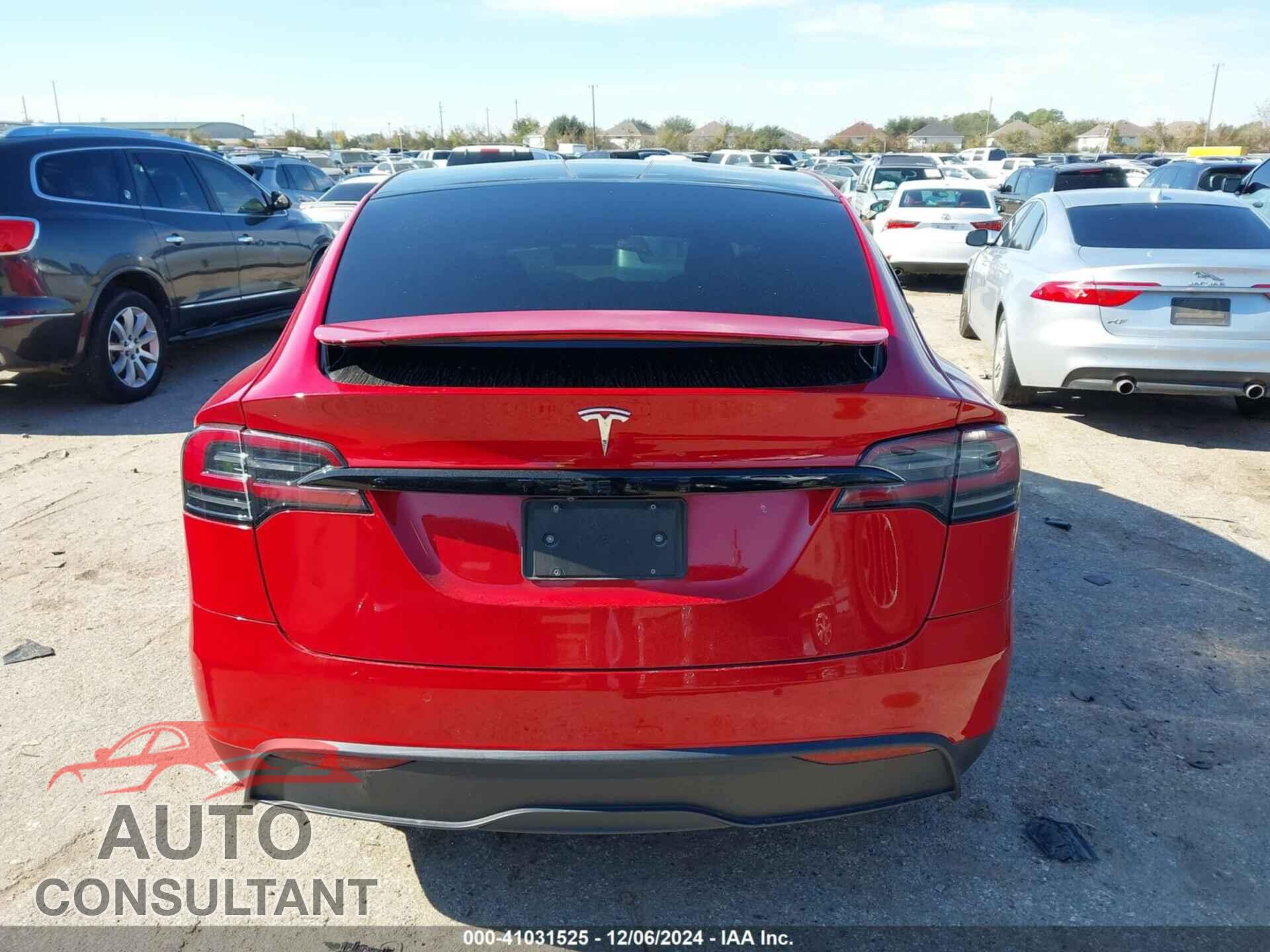 TESLA MODEL X 2023 - 7SAXCAE57PF366701