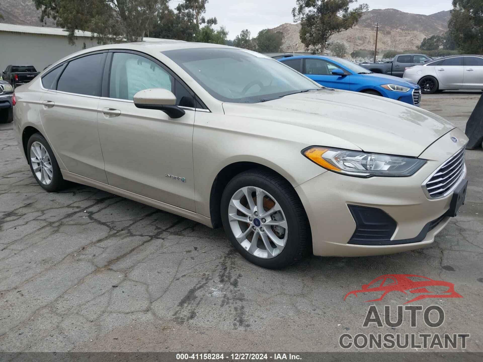 FORD FUSION HYBRID 2019 - 3FA6P0LUXKR148721