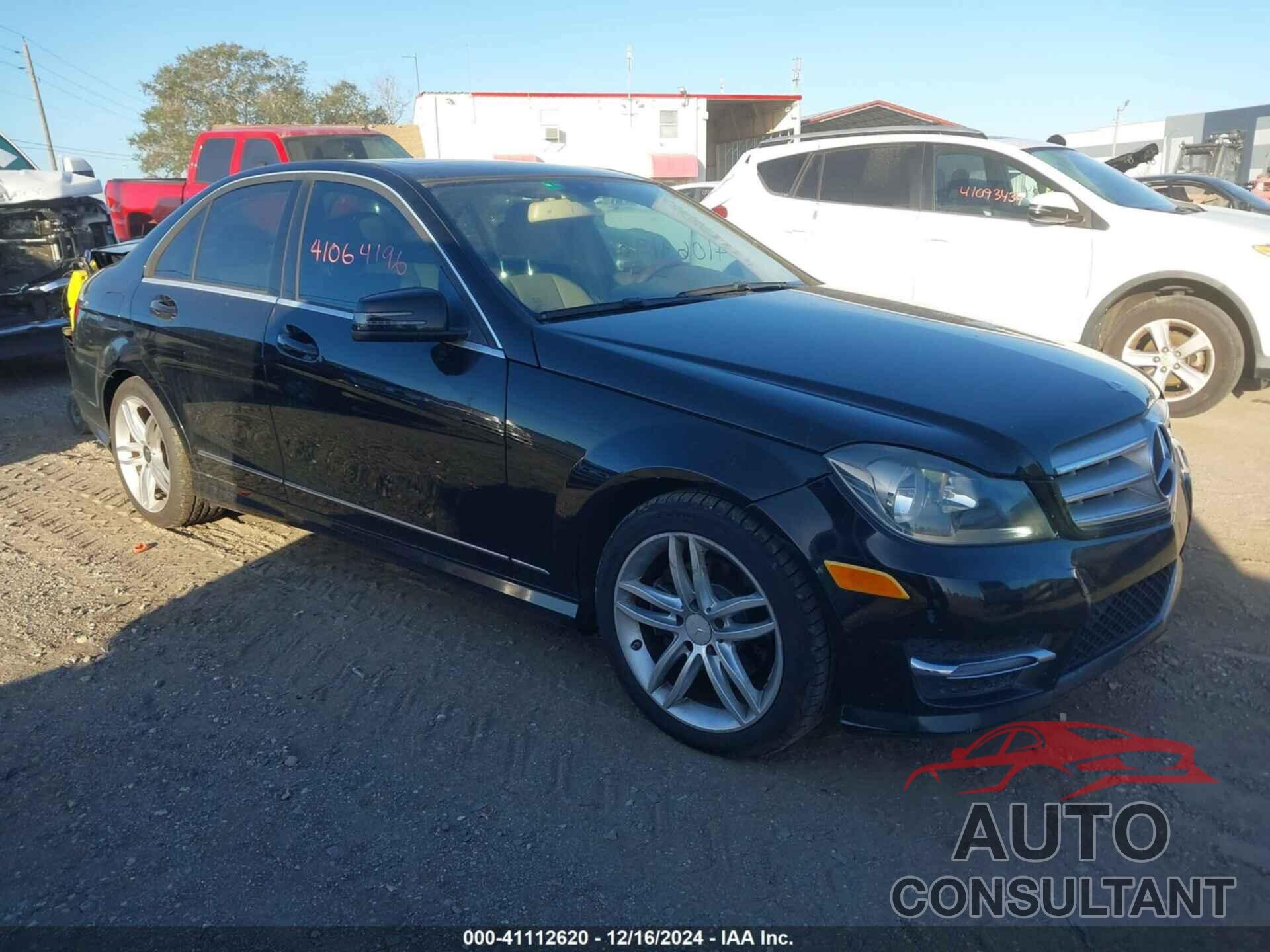 MERCEDES-BENZ C 250 2013 - WDDGF4HB9DA825082