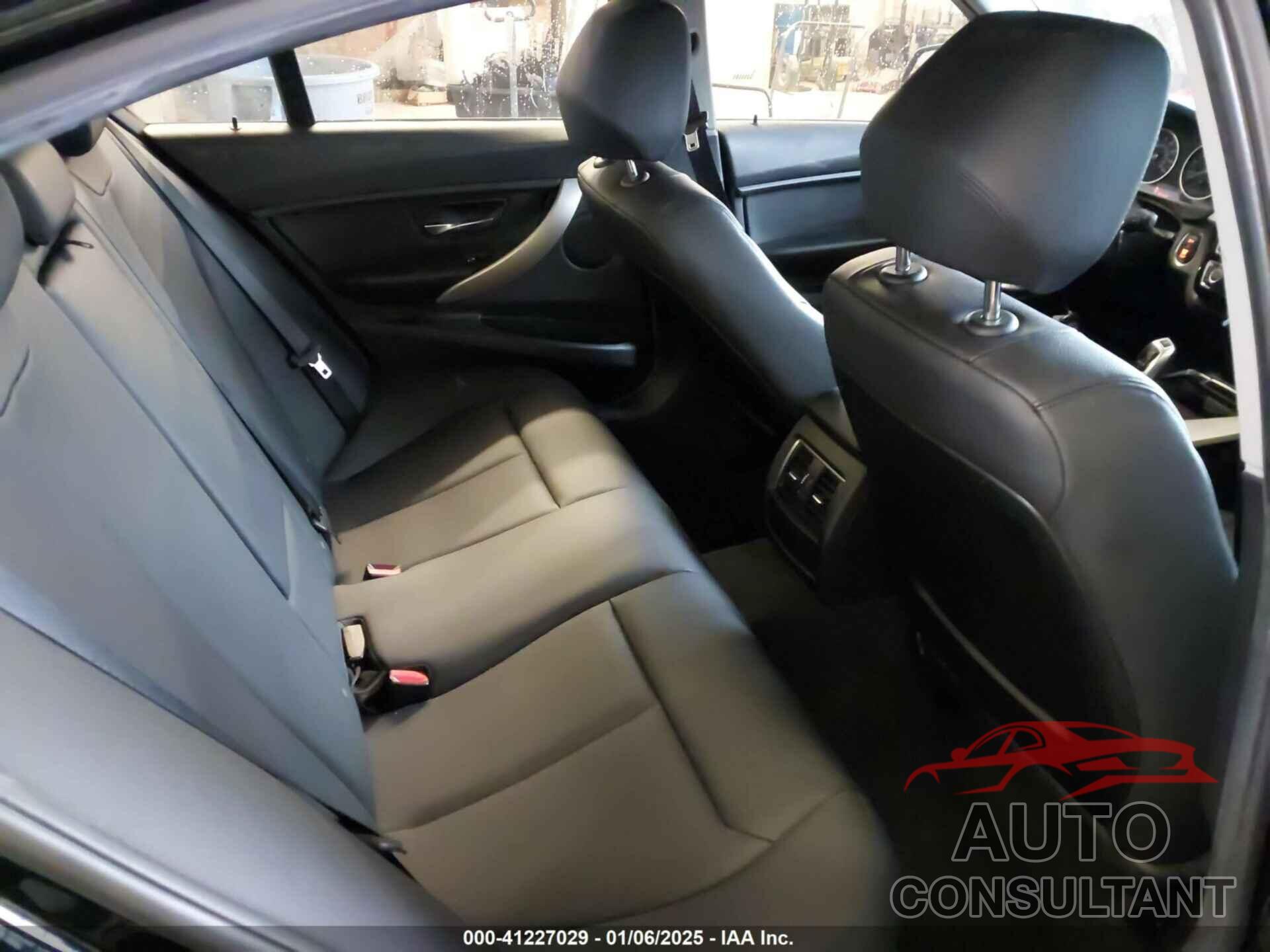 BMW 320I 2016 - WBA8A9C52GK616953