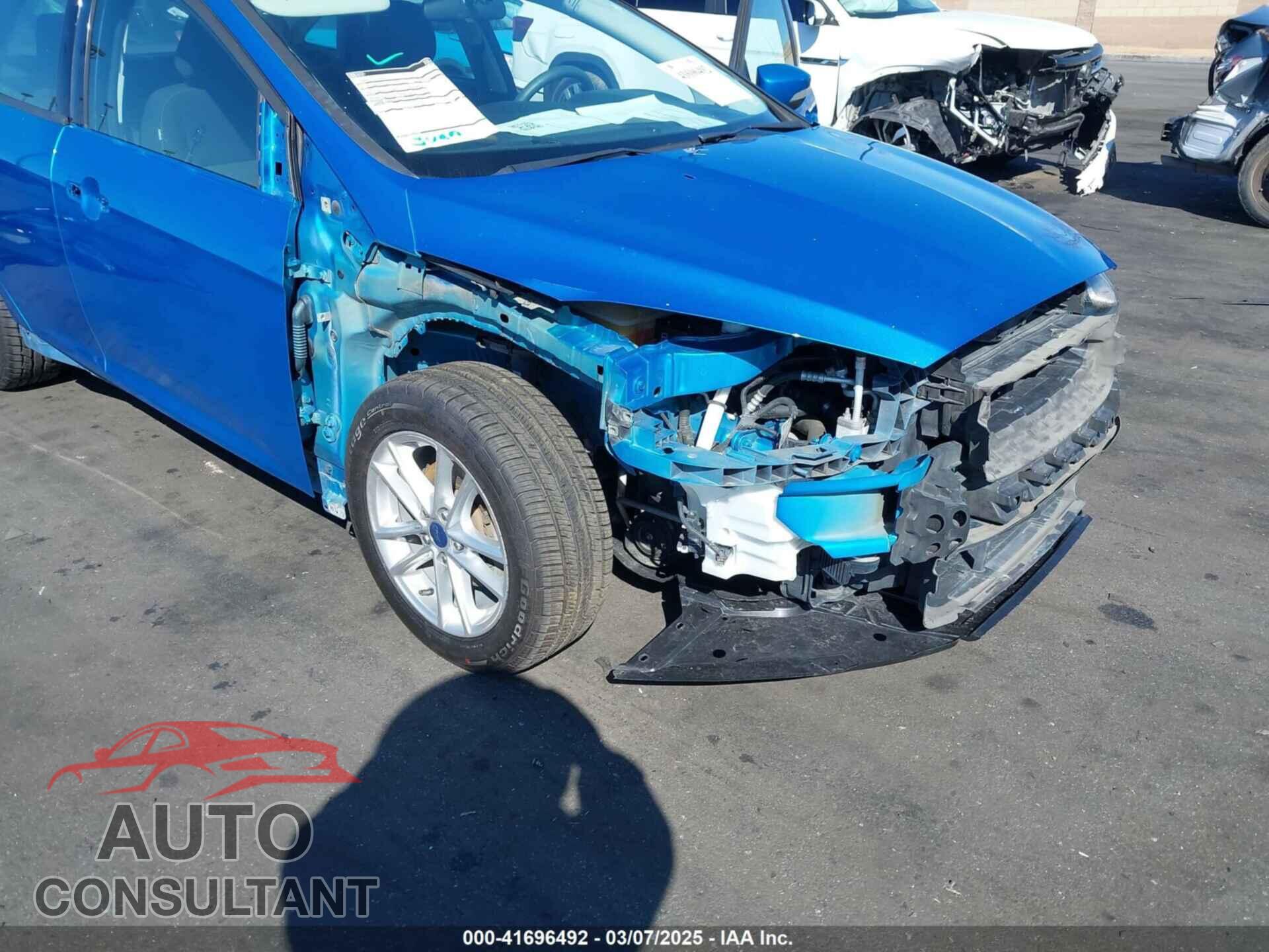 FORD FOCUS 2017 - 1FADP3F21HL246837