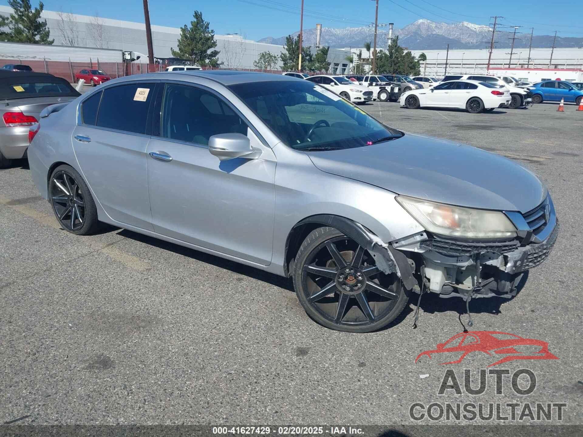 HONDA ACCORD 2013 - 1HGCR3F95DA030607