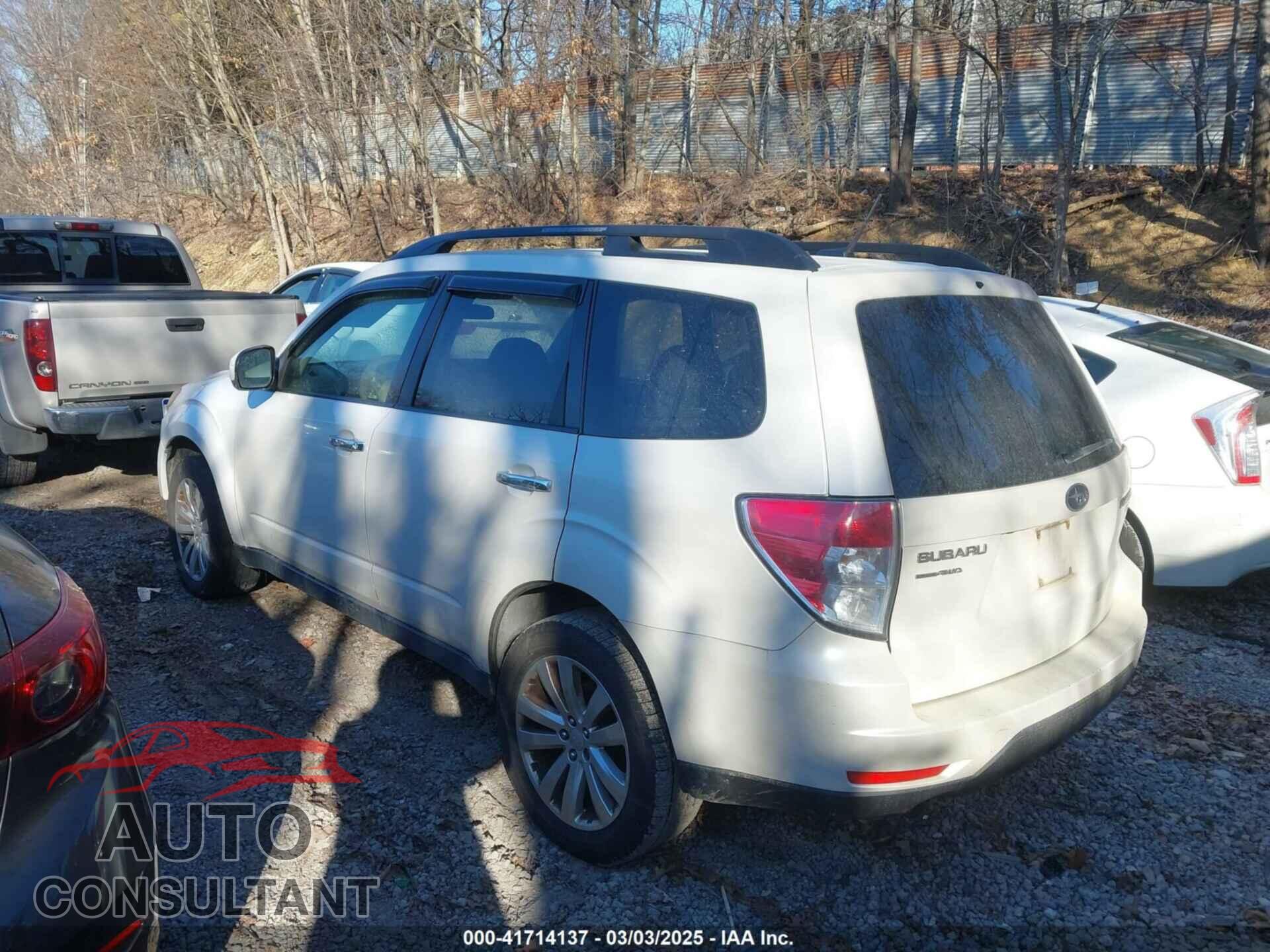 SUBARU FORESTER 2013 - JF2SHAEC2DH440885
