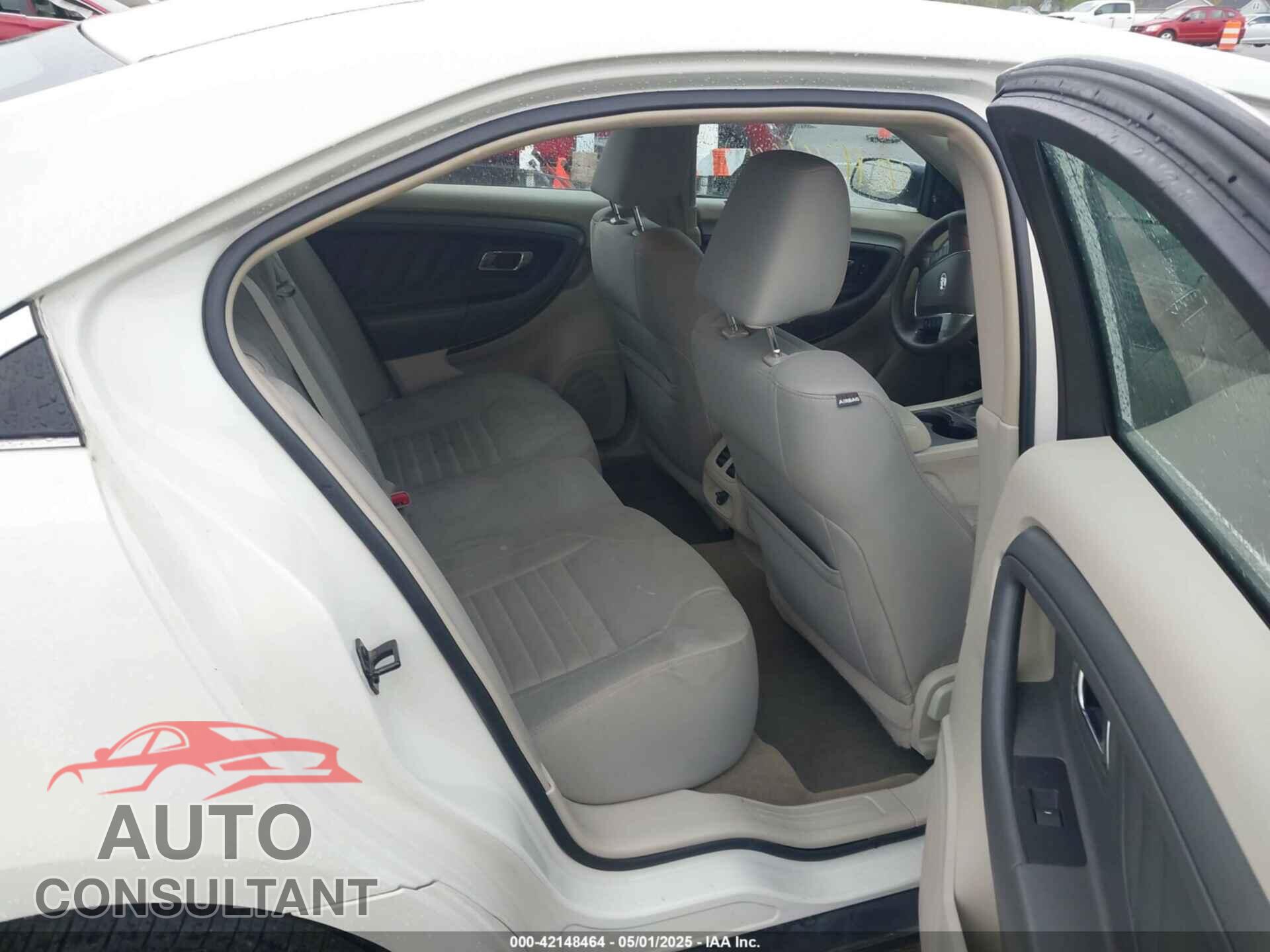 FORD TAURUS 2011 - 1FAHP2DW7BG180926