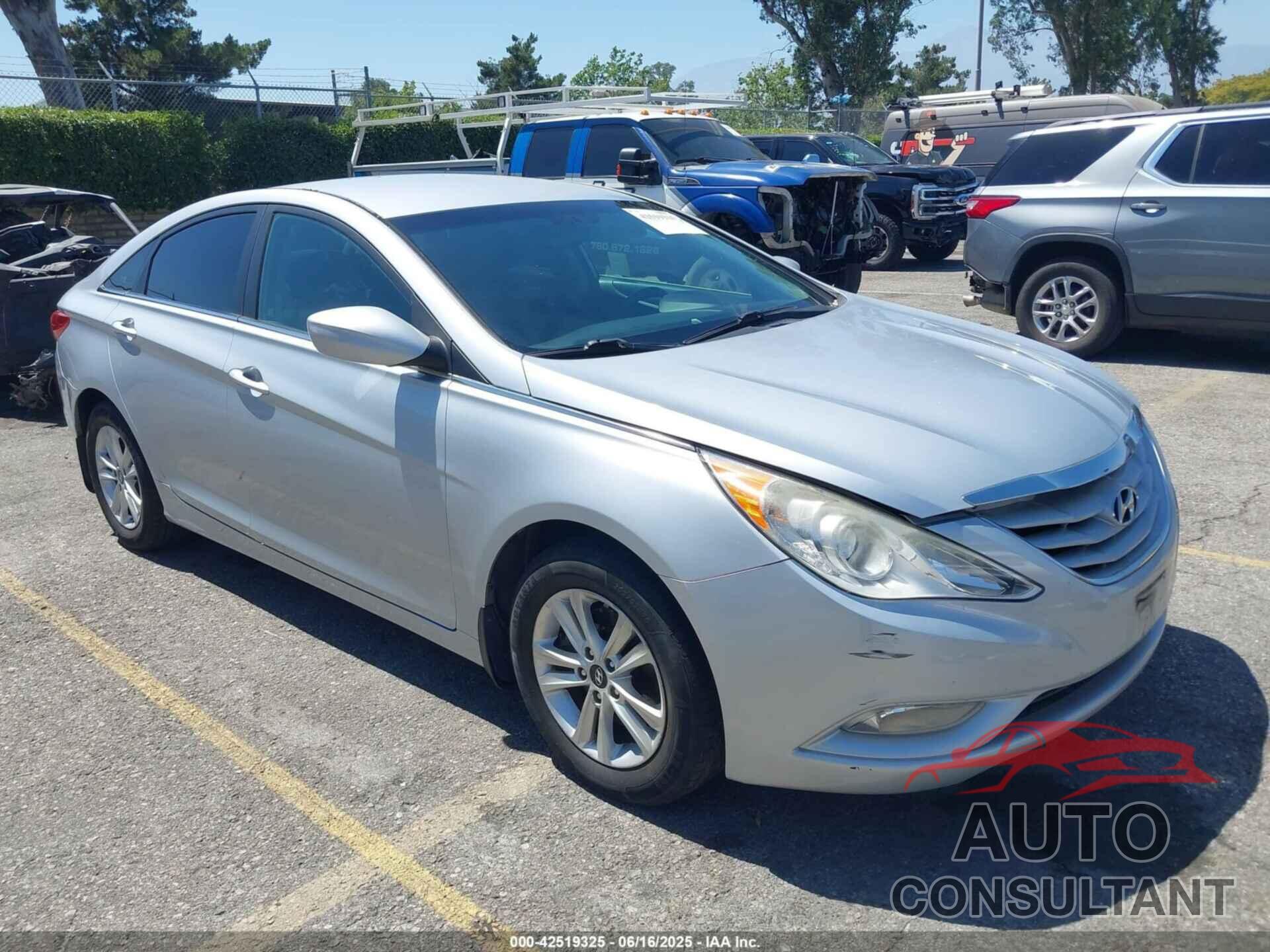HYUNDAI SONATA 2013 - 5NPEB4AC4DH570818