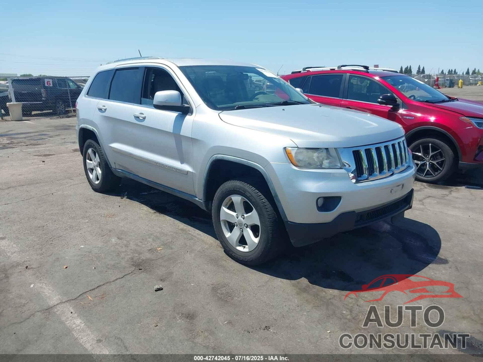 JEEP GRAND CHEROKEE 2011 - 1J4RS4GG9BC545881