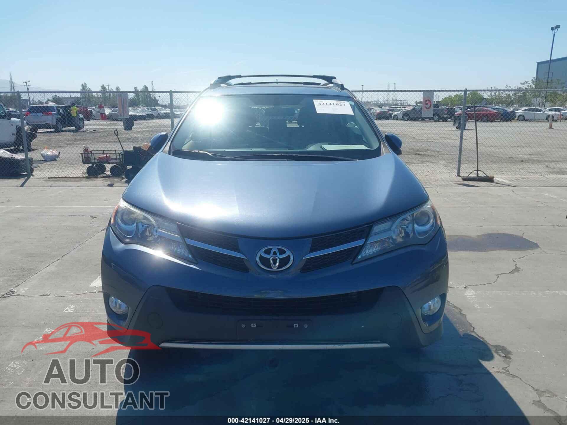 TOYOTA RAV4 2013 - JTMRFREV7DD009744