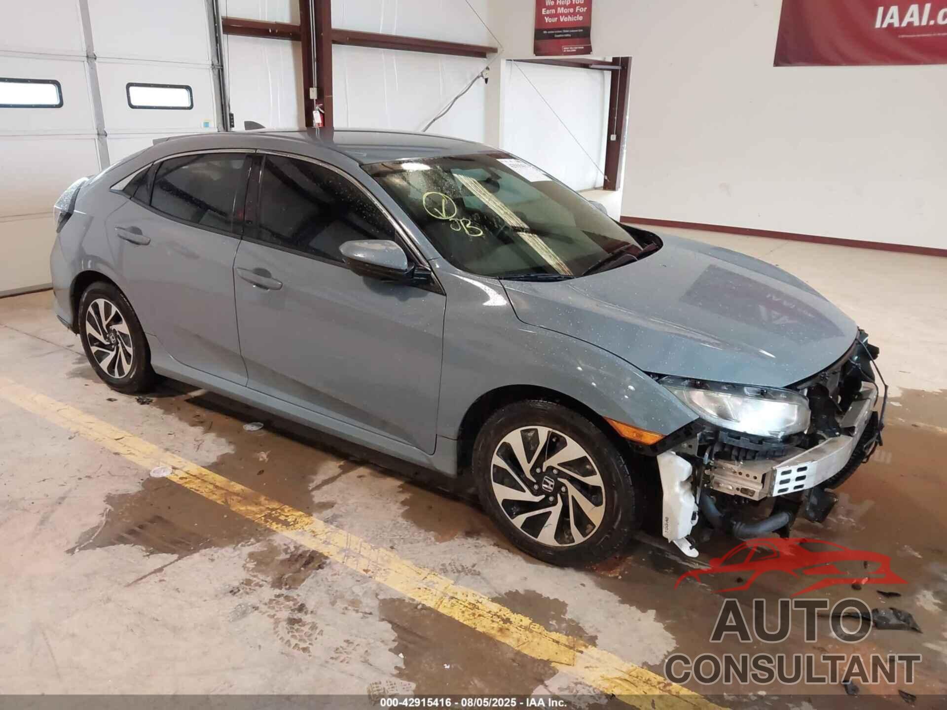 HONDA CIVIC 2017 - SHHFK7H20HU205400