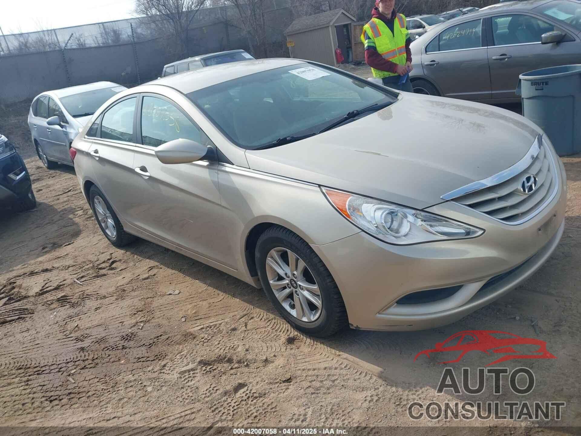 HYUNDAI SONATA 2011 - 5NPEB4AC4BH033413