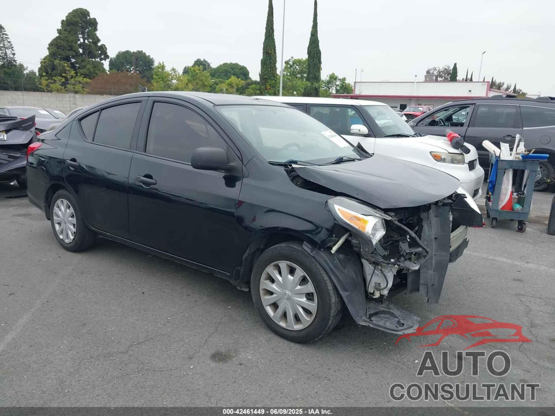 NISSAN VERSA 2015 - 3N1CN7AP1FL924870