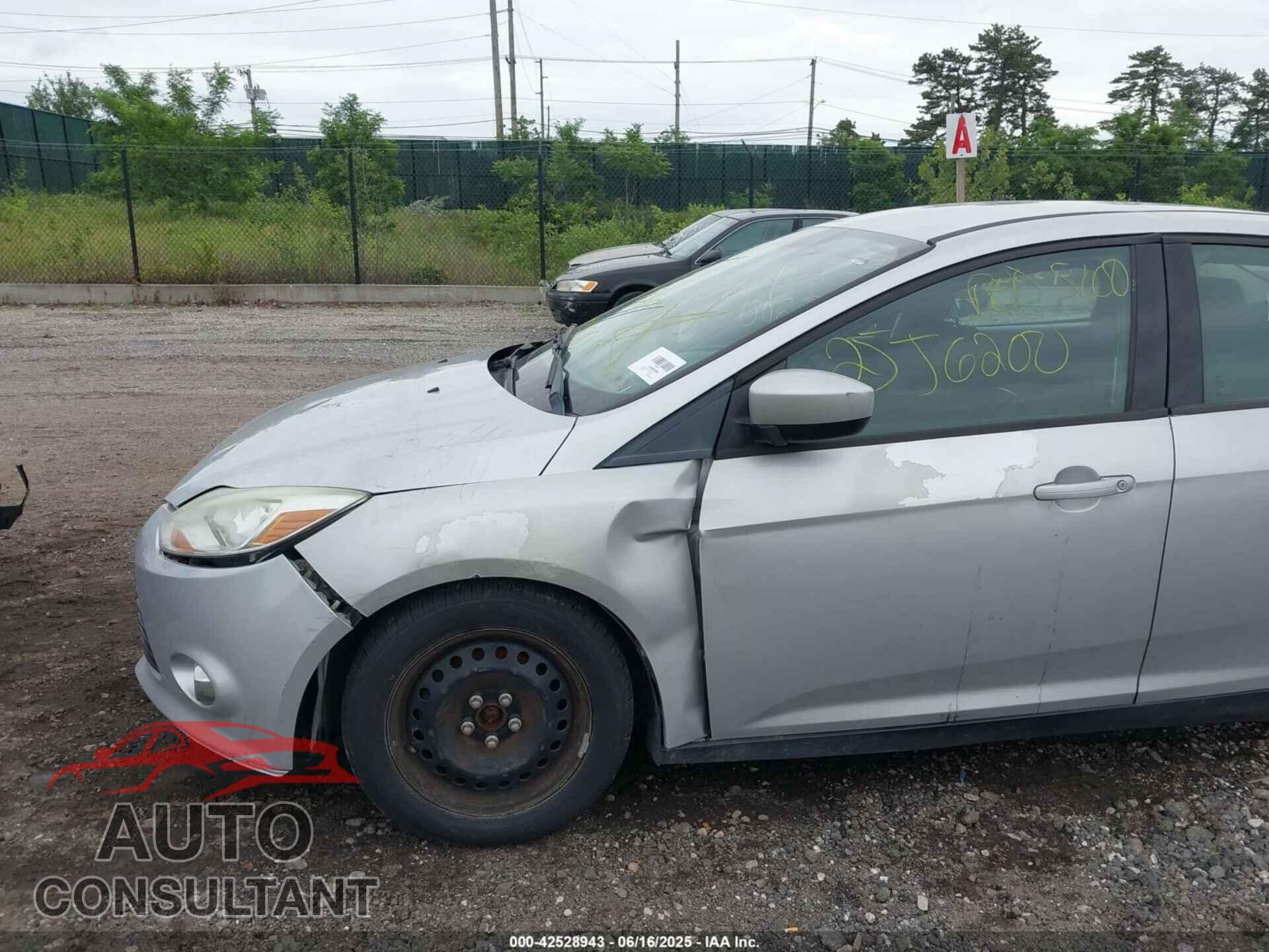 FORD FOCUS 2012 - 1FAHP3F29CL353872