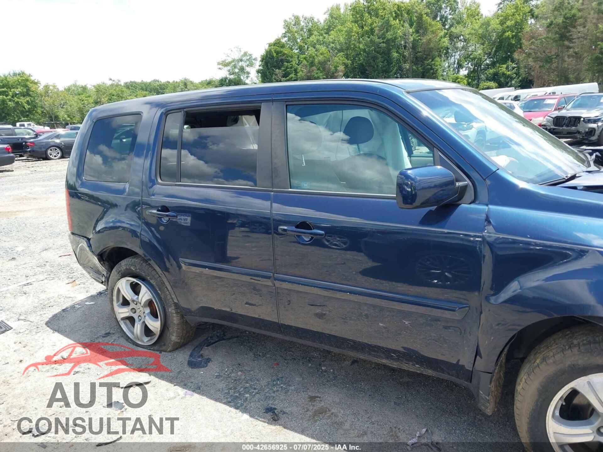 HONDA PILOT 2012 - 5FNYF4H74CB030621
