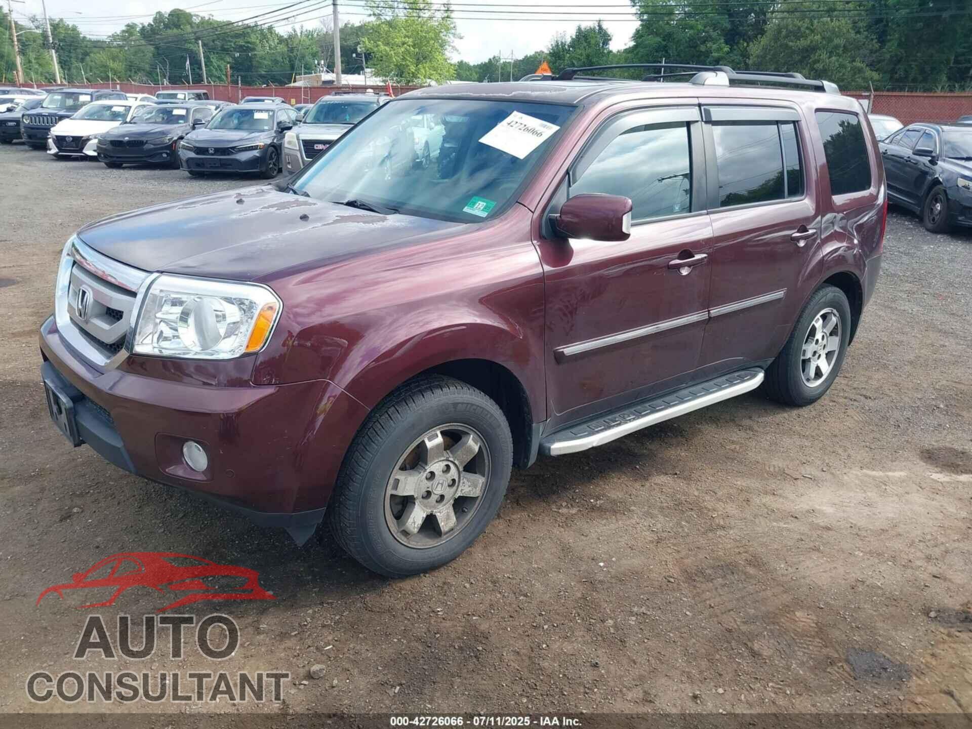 HONDA PILOT 2011 - 5FNYF4H98BB001042