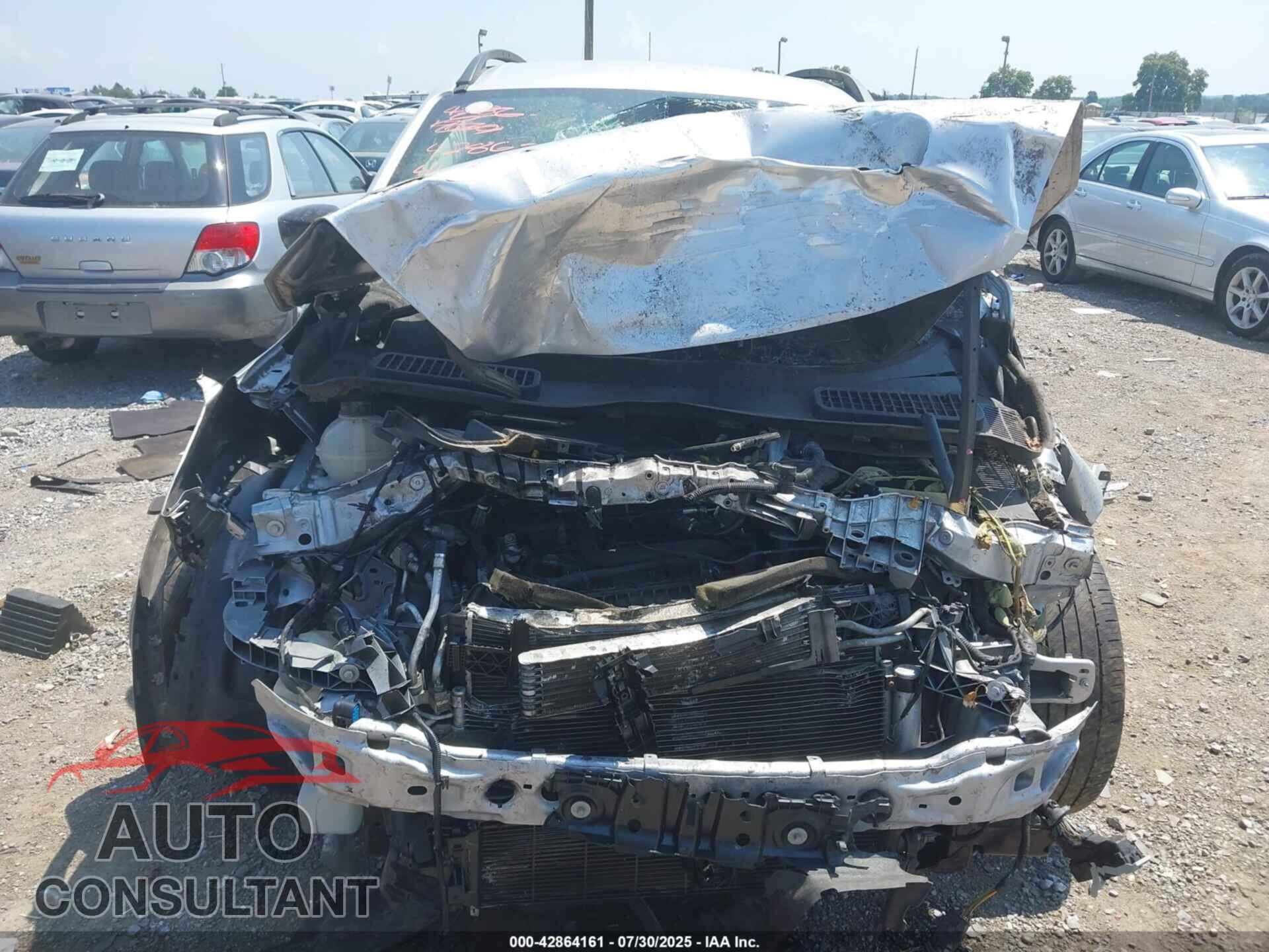 FORD ESCAPE 2019 - 1FMCU0GD7KUB21335