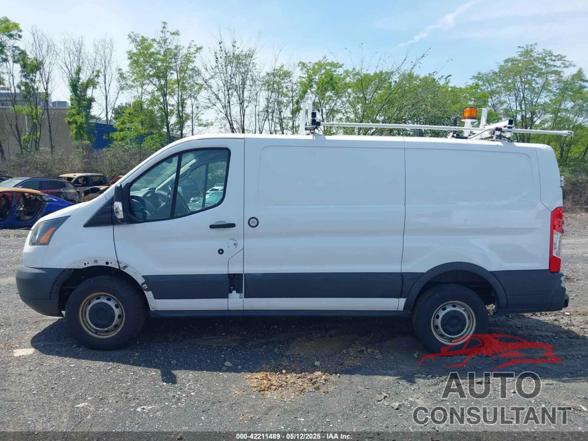 FORD TRANSIT-250 2016 - 1FTYR1YM0GKB55605