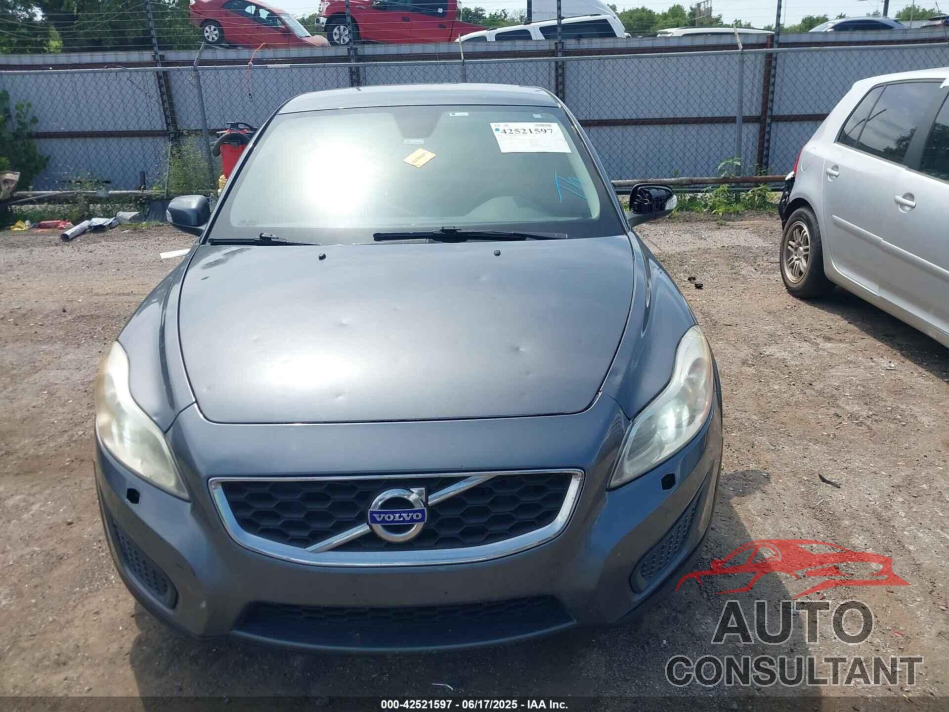 VOLVO C30 2013 - YV1672MK0D2305032