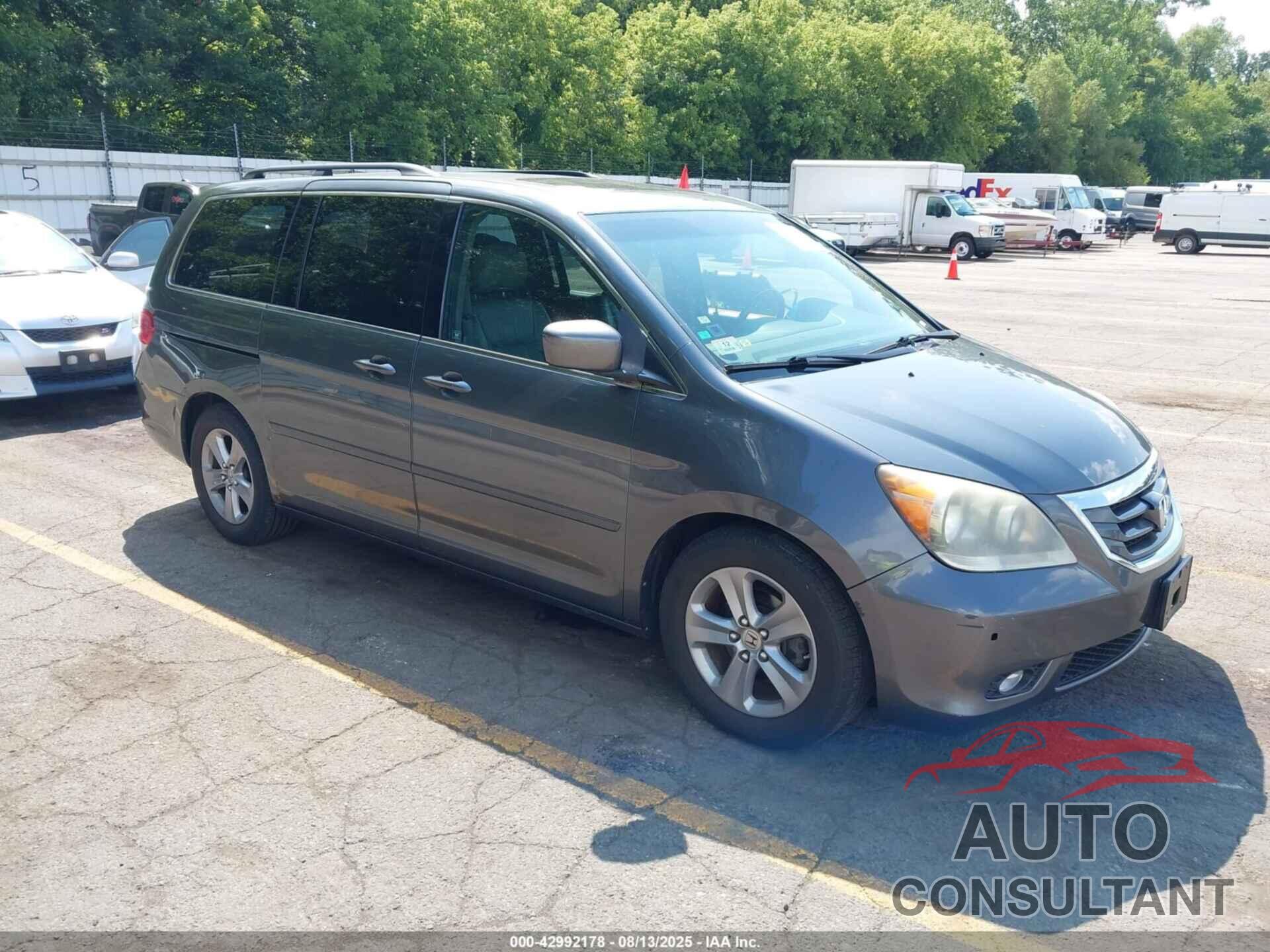 HONDA ODYSSEY 2010 - 5FNRL3H92AB071044