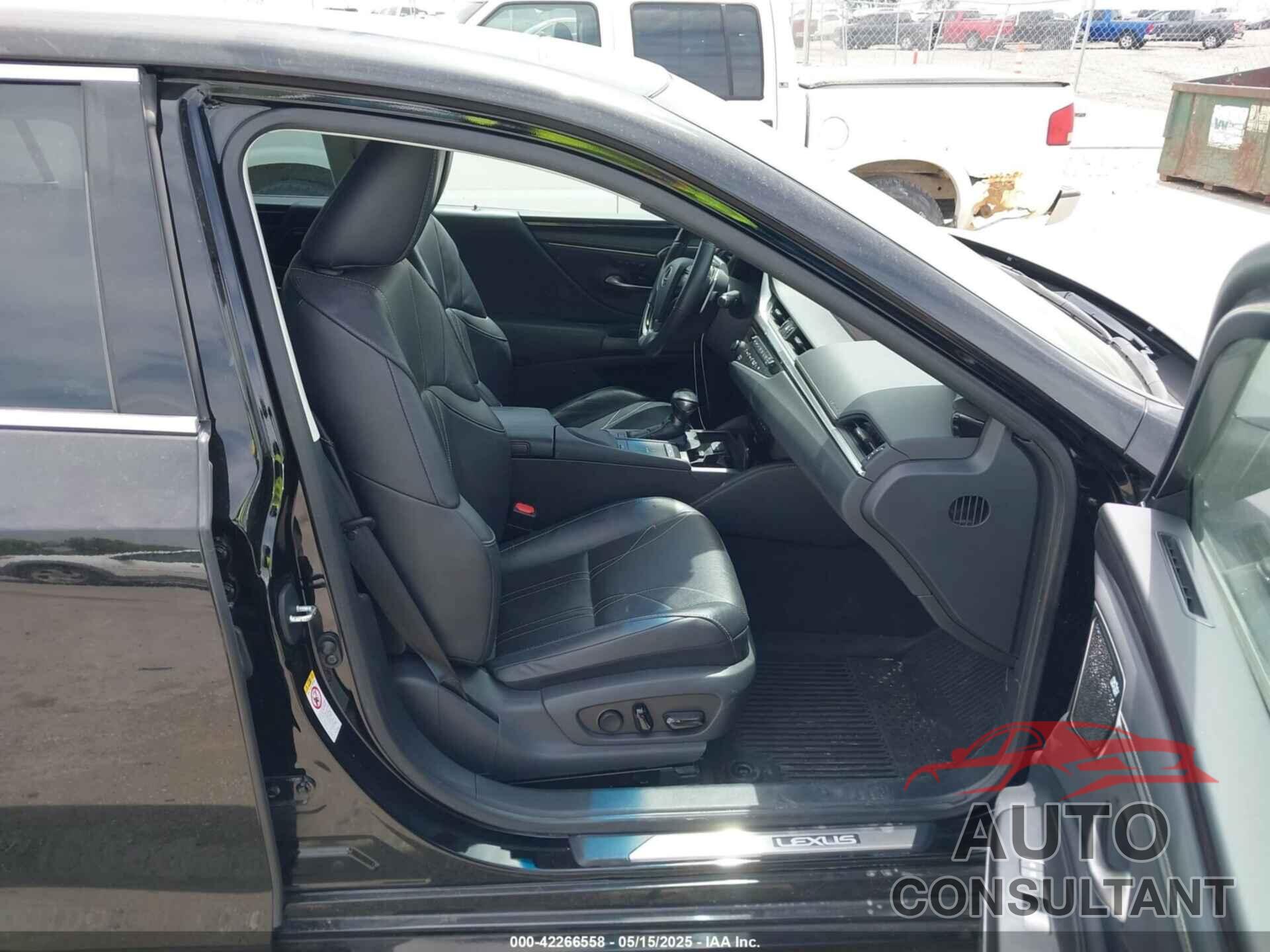 LEXUS ES 350 2019 - 58ABZ1B17KU008512
