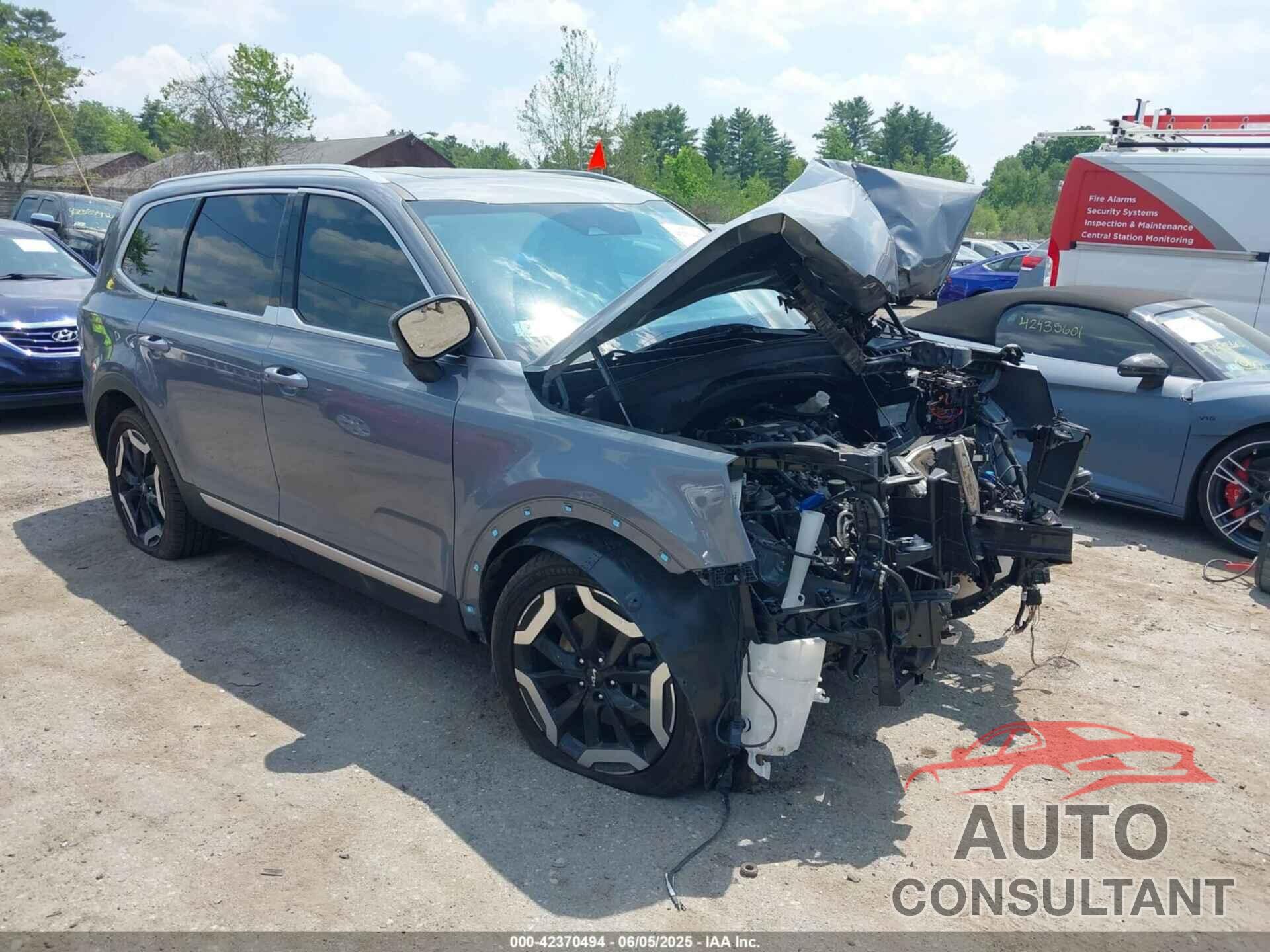 KIA TELLURIDE 2023 - 5XYP3DGC7PG338772