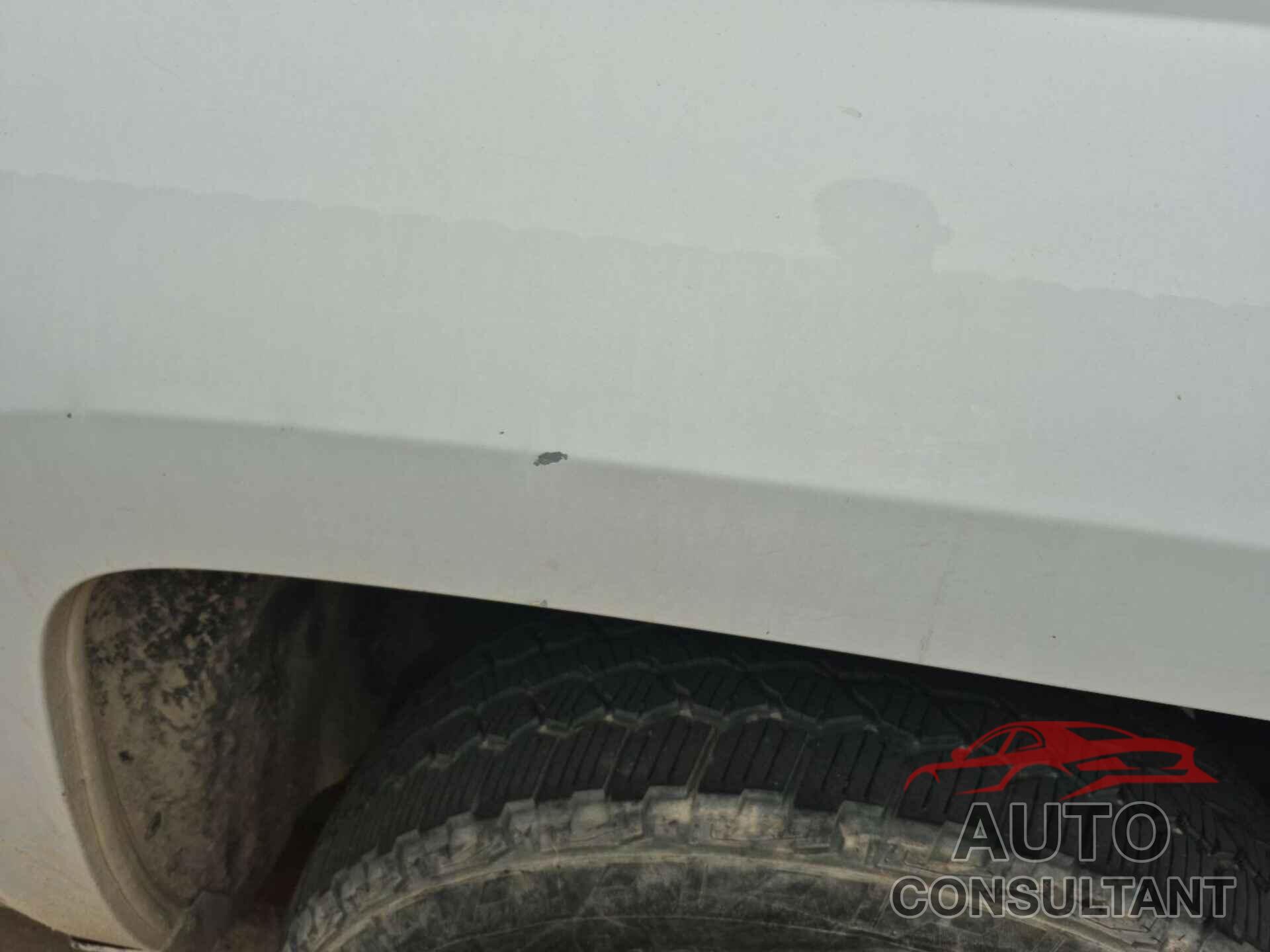 CHEVROLET SILVERADO 2018 - 1GCPCNEC7JF180095
