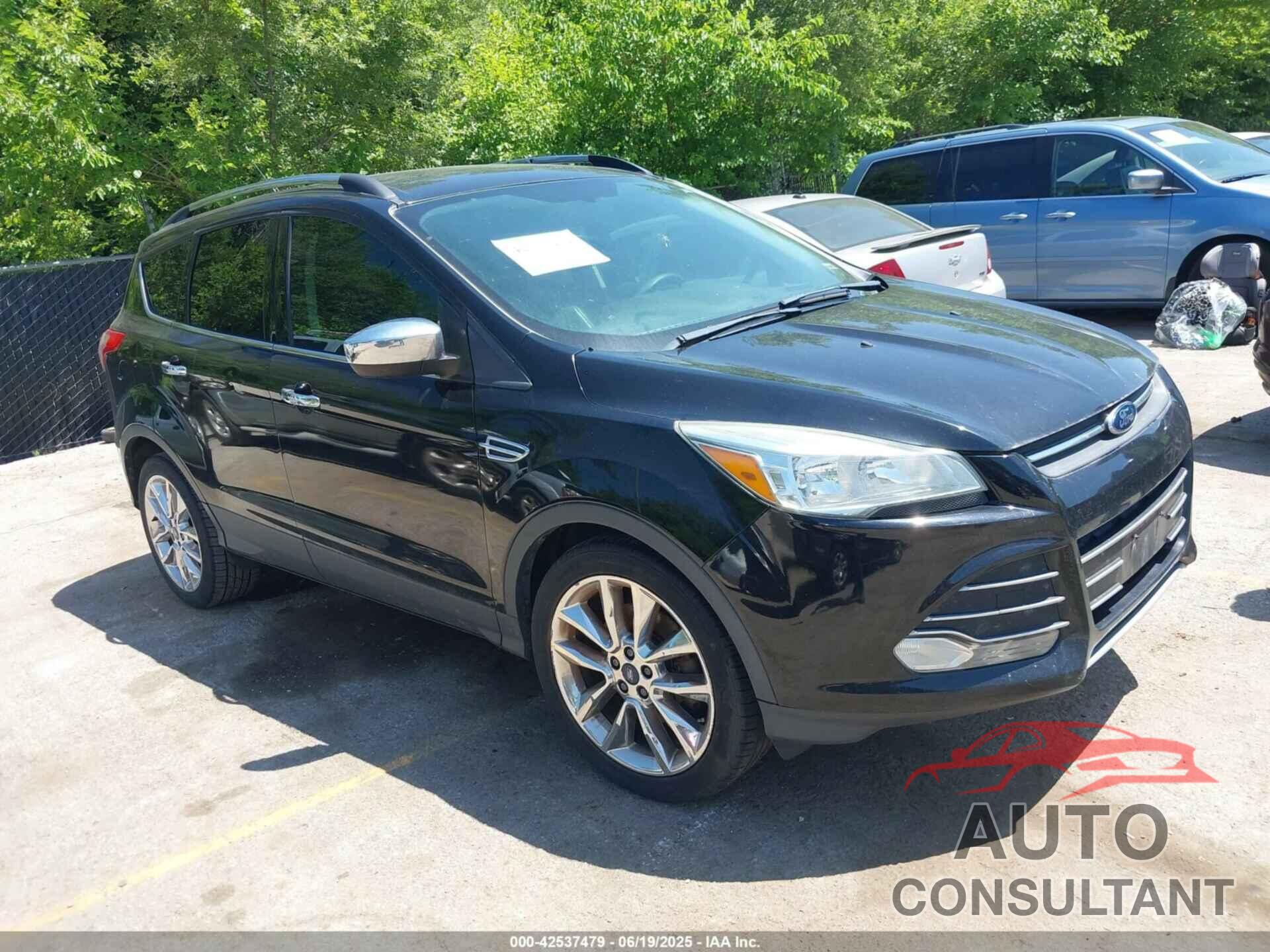 FORD ESCAPE 2016 - 1FMCU9G98GUB16779