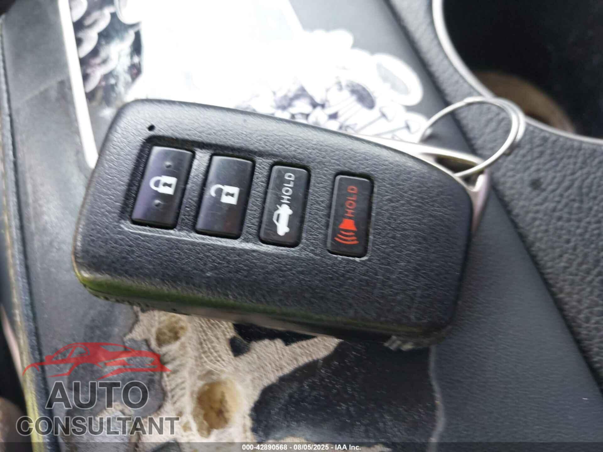 LEXUS IS 250 2015 - JTHCF1D20F5018196