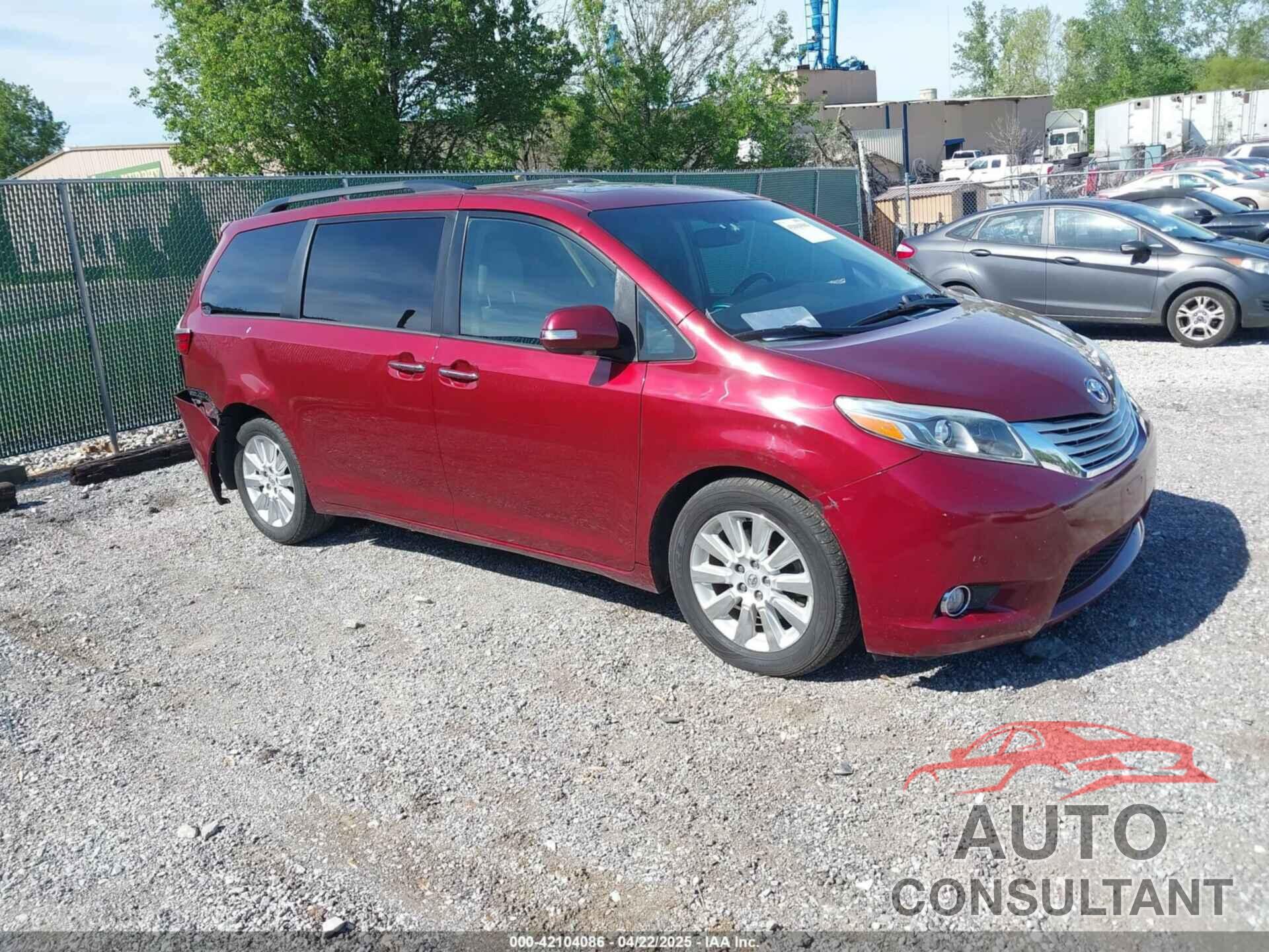 TOYOTA SIENNA 2015 - 5TDYK3DC4FS590924