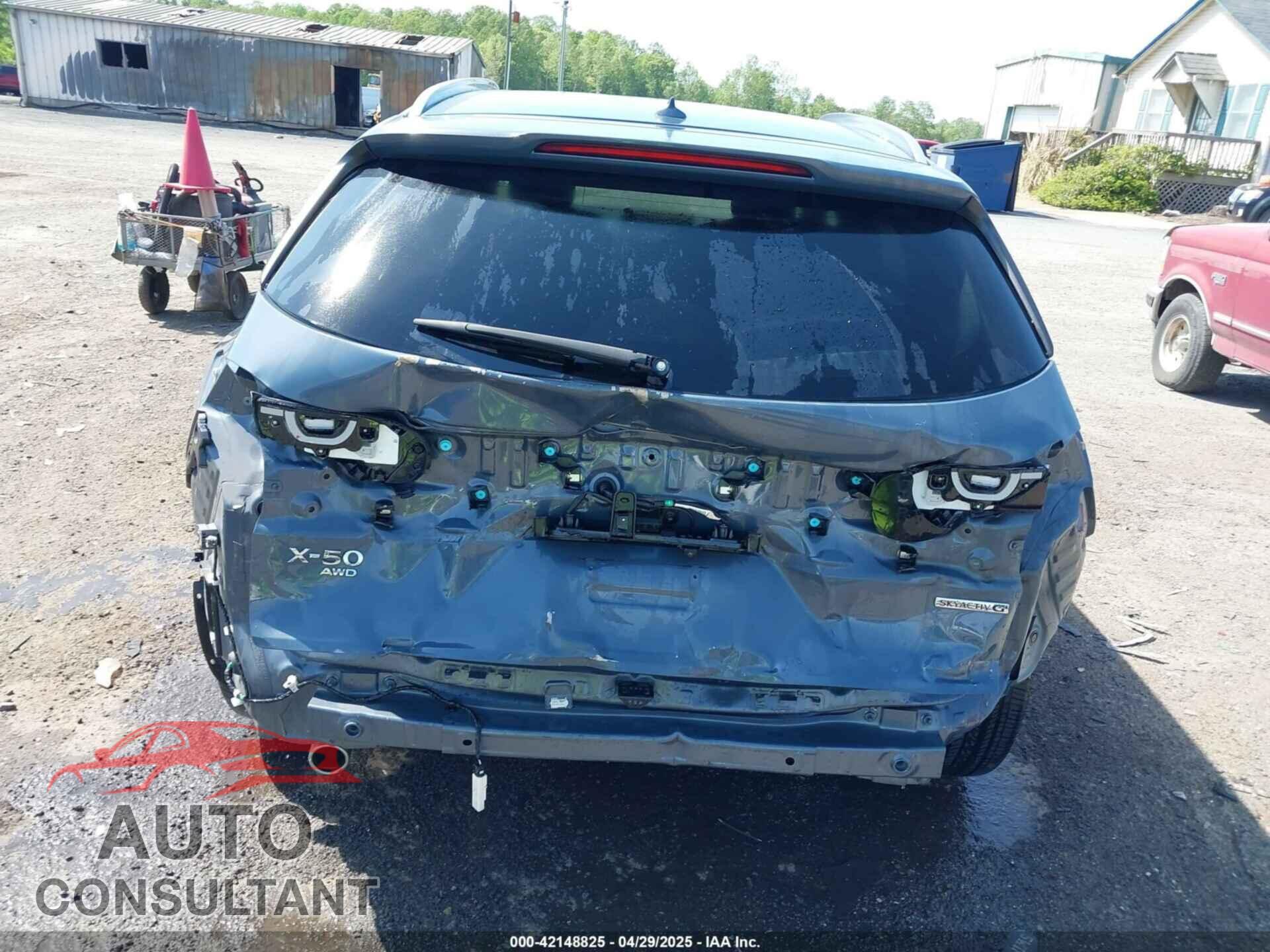 MAZDA CX-50 2023 - 7MMVABEM6PN105424