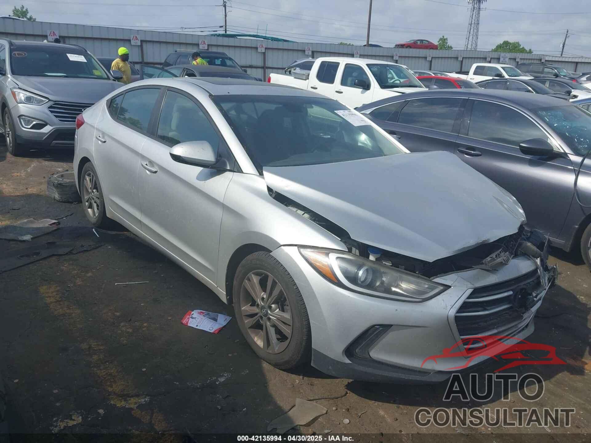 HYUNDAI ELANTRA 2018 - 5NPD84LF5JH389868