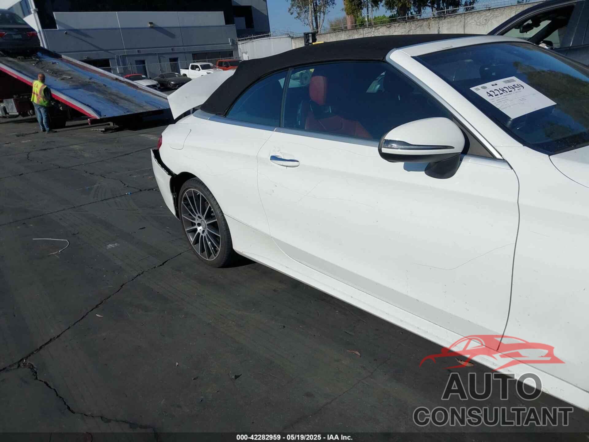 MERCEDES-BENZ C 300 2017 - WDDWK4JB7HF428948