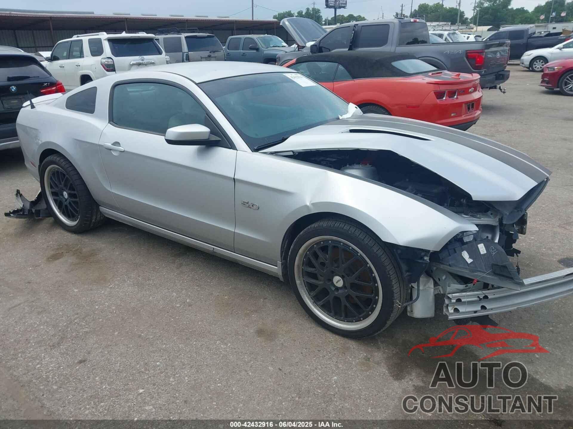 FORD MUSTANG 2013 - 1ZVBP8CF4D5231332