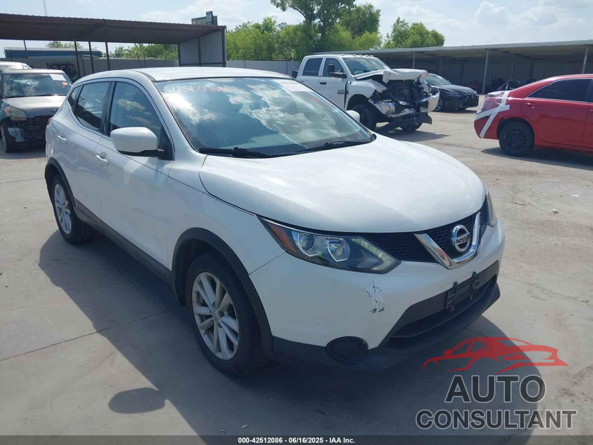 NISSAN ROGUE SPORT 2017 - JN1BJ1CP0HW014884