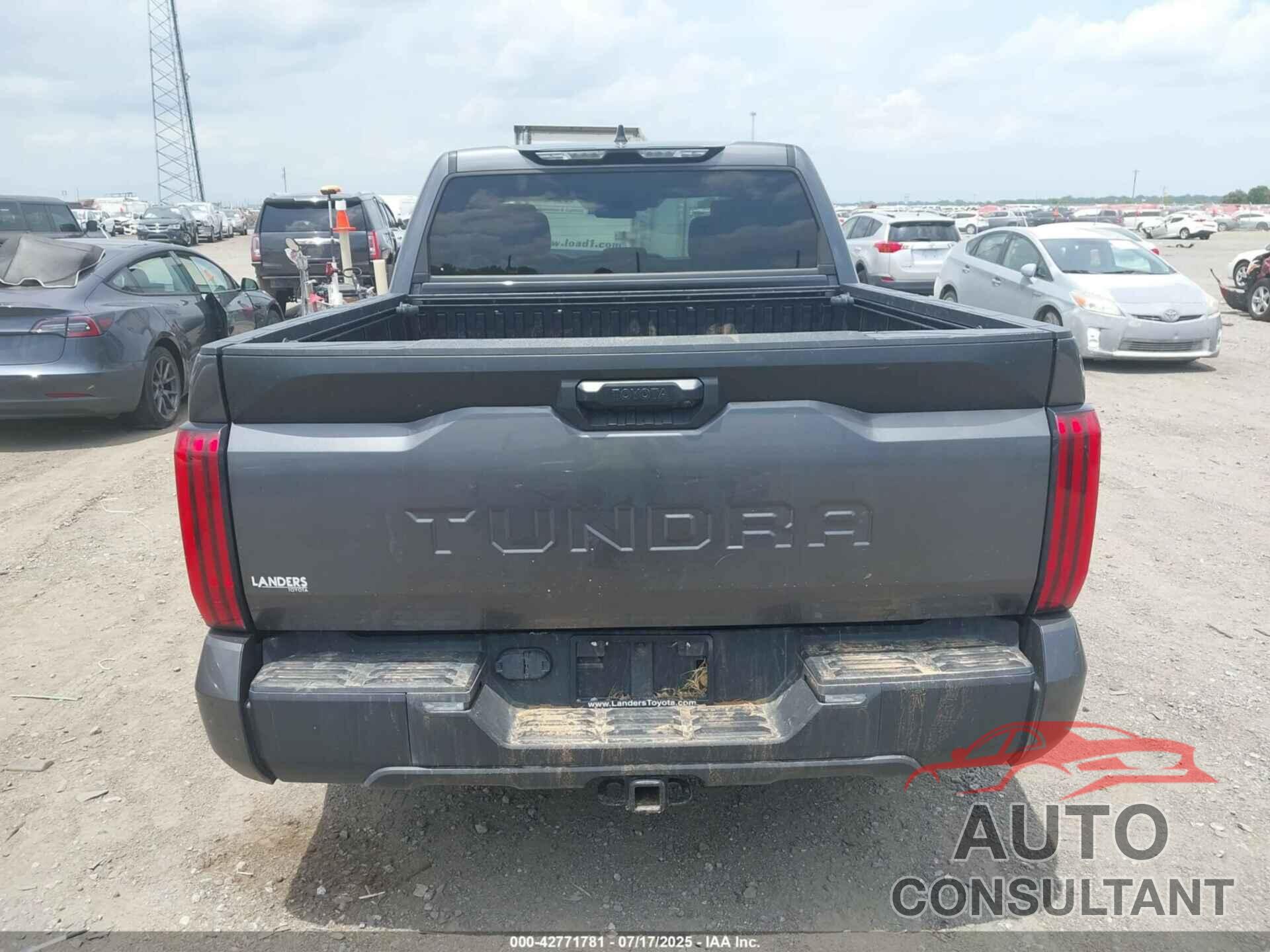 TOYOTA TUNDRA 2023 - 5TFLA5AB5PX025582