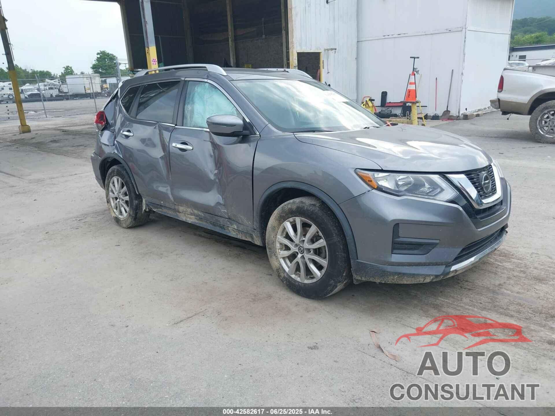 NISSAN ROGUE 2019 - KNMAT2MT7KP515695