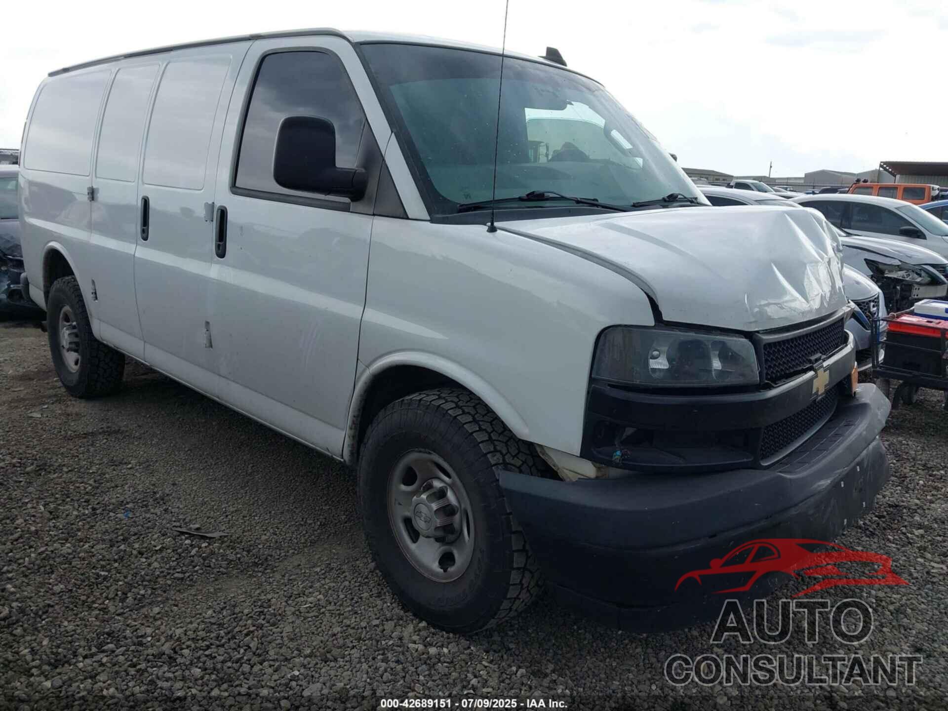 CHEVROLET EXPRESS 2500 2018 - 1GCWGAFP3J1287345