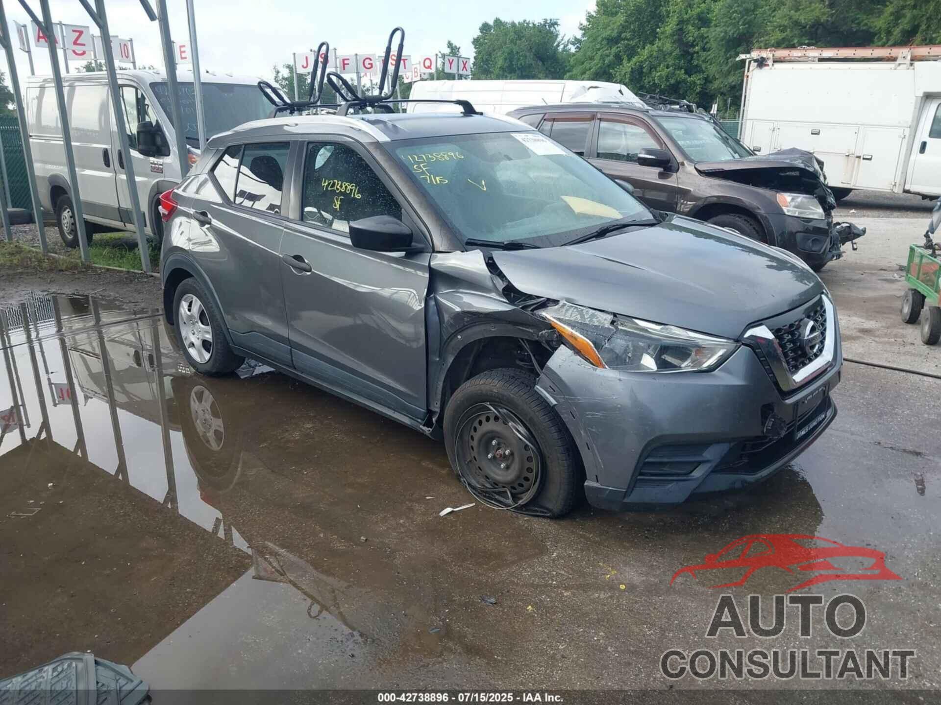 NISSAN KICKS 2018 - 3N1CP5CU5JL512414