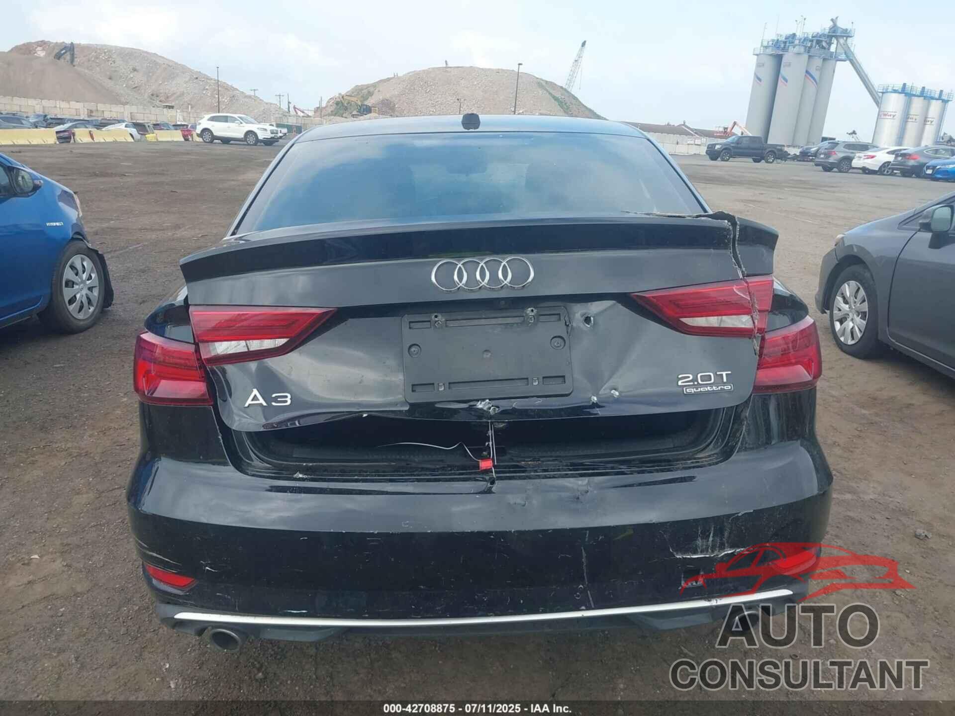 AUDI A3 2017 - WAUB8GFF1H1036756